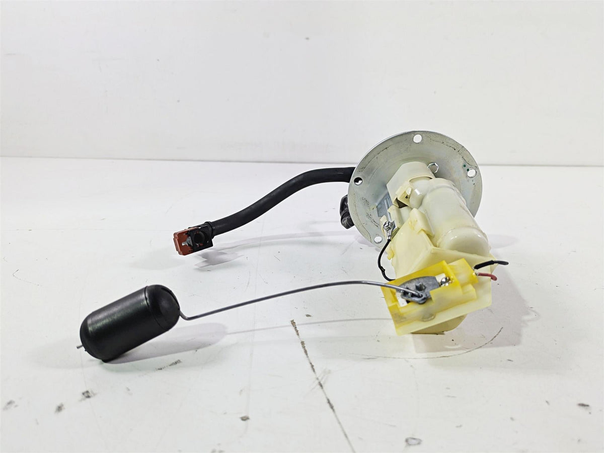 2023 Kawasaki EX400 Ninja Fuel Gas Petrol Pump - For Parts - Read 49040-0763 {{ shop.shopifyCountryName }} - Mototech271