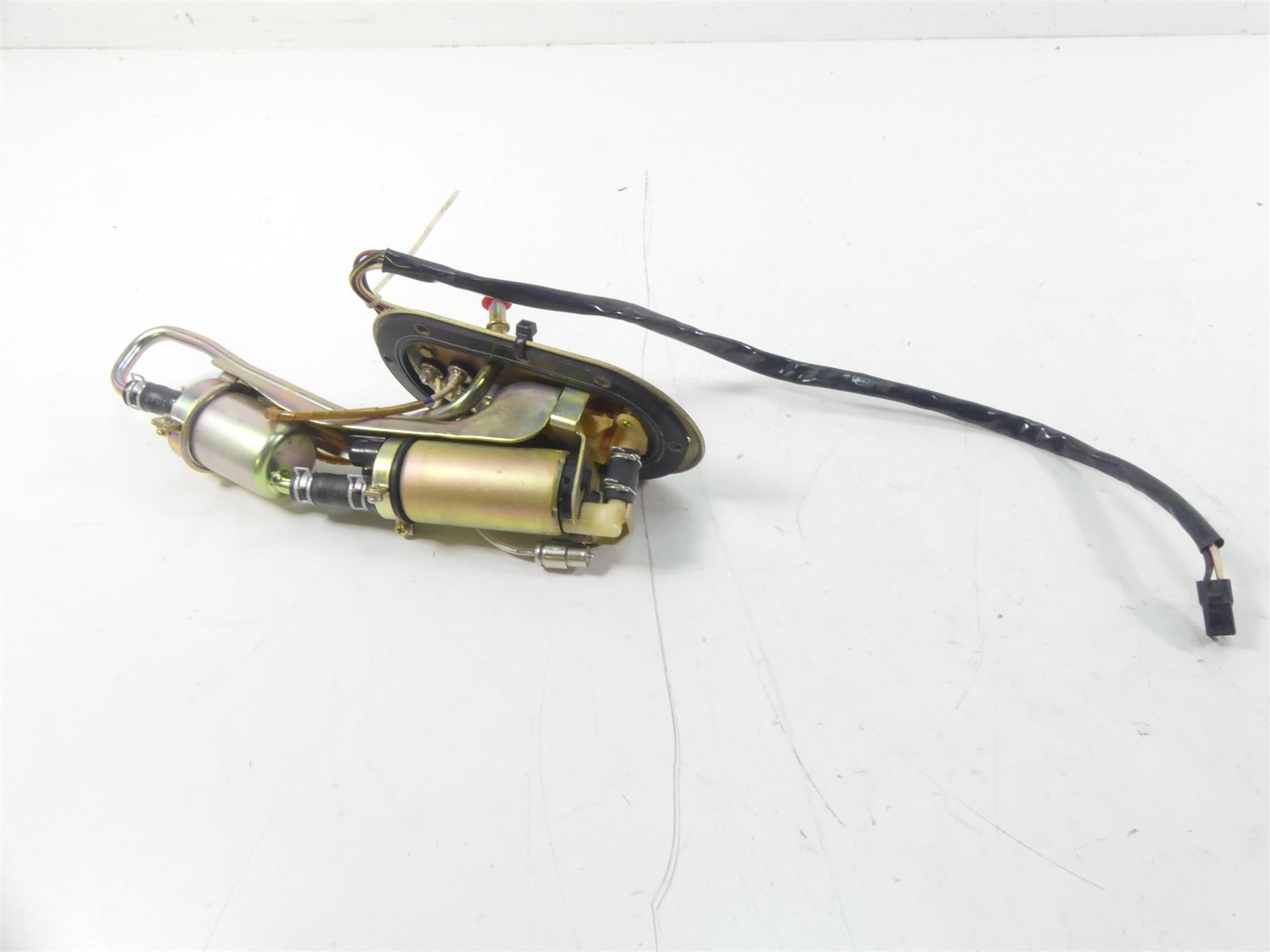 2004 Kawasaki VN1600 Meanstreak Fuel Gas Petrol Pump 12K -Tested 49040-1074 {{ shop.shopifyCountryName }} - Mototech271