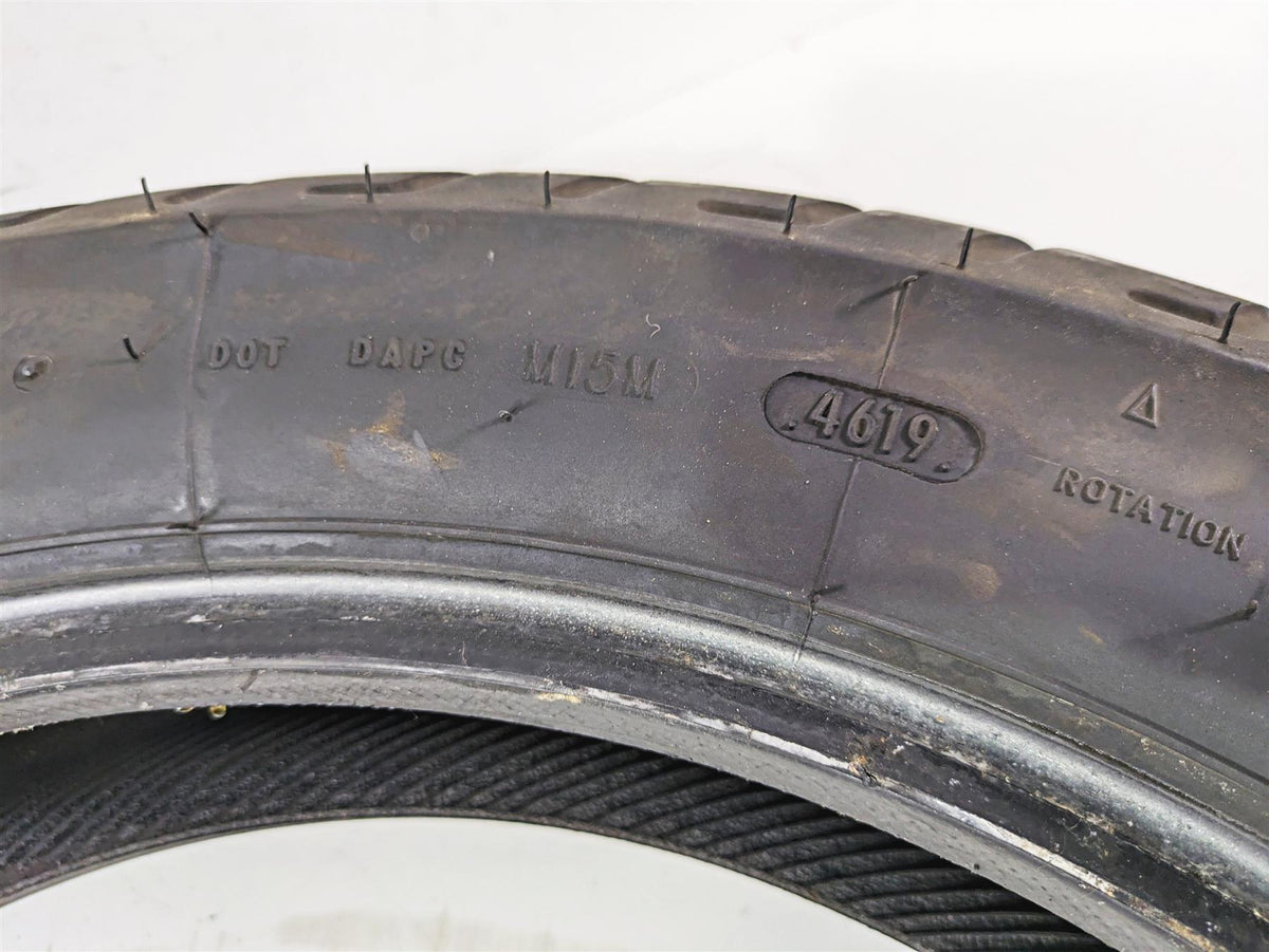 Used Front Motorcycle Tire Dunlop D404F 150/80-17 45605607 {{ shop.shopifyCountryName }} - Mototech271