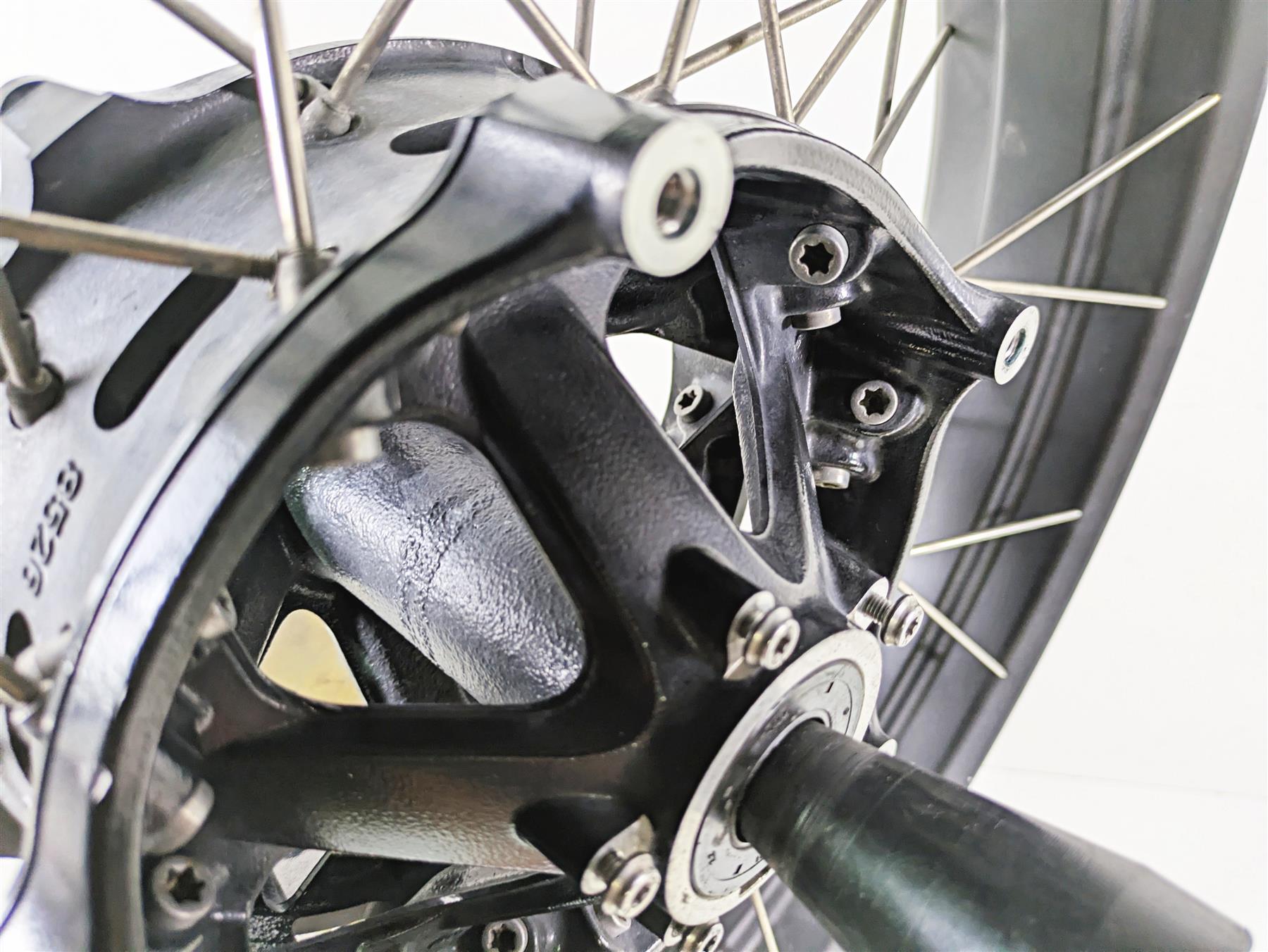 2015 BMW R1200 GS Adv K51 Straight 19x3 Front Wheel Spoke Rim 36318528530 {{ shop.shopifyCountryName }} - Mototech271