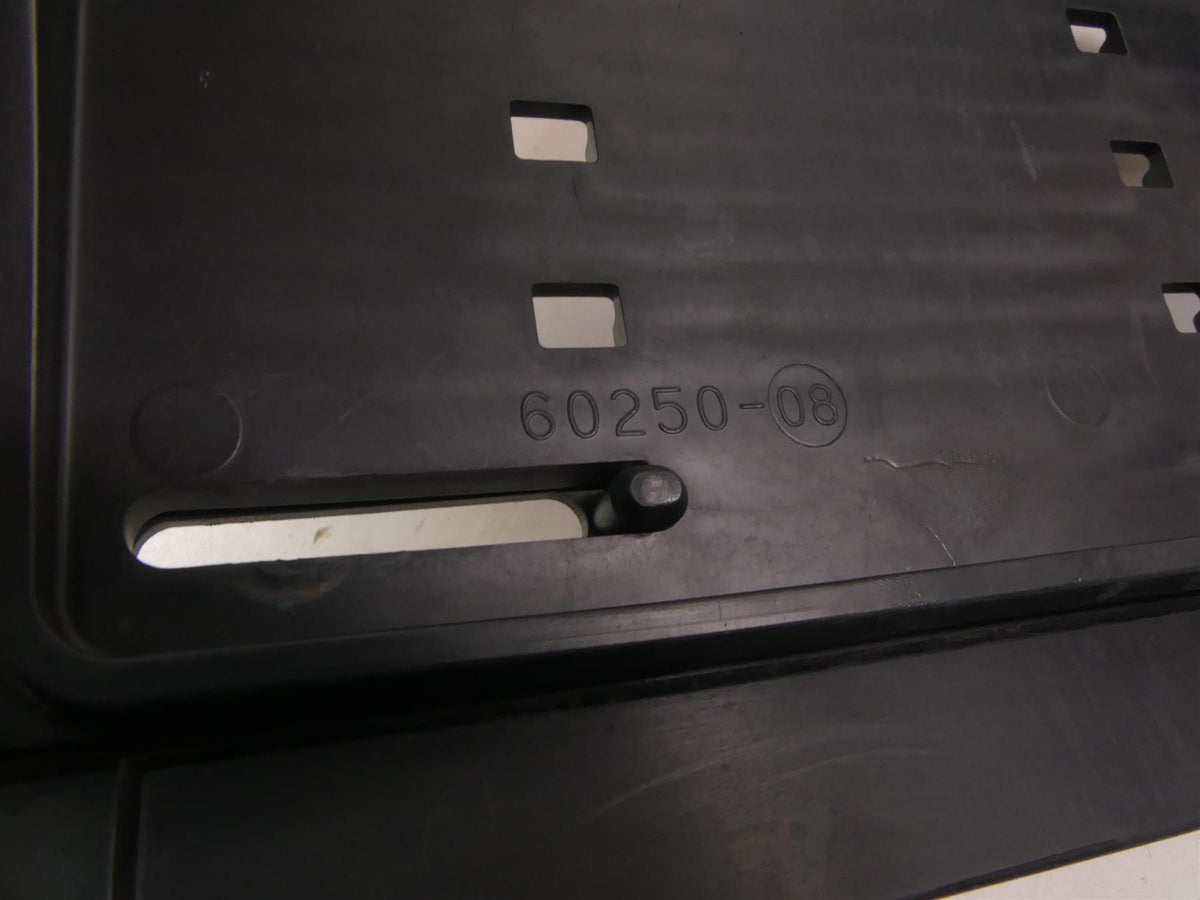 2009 Harley FXDF Dyna Fat Bob Taillight Tail Light & Plate Holder Set 60250-08A {{ shop.shopifyCountryName }} - Mototech271