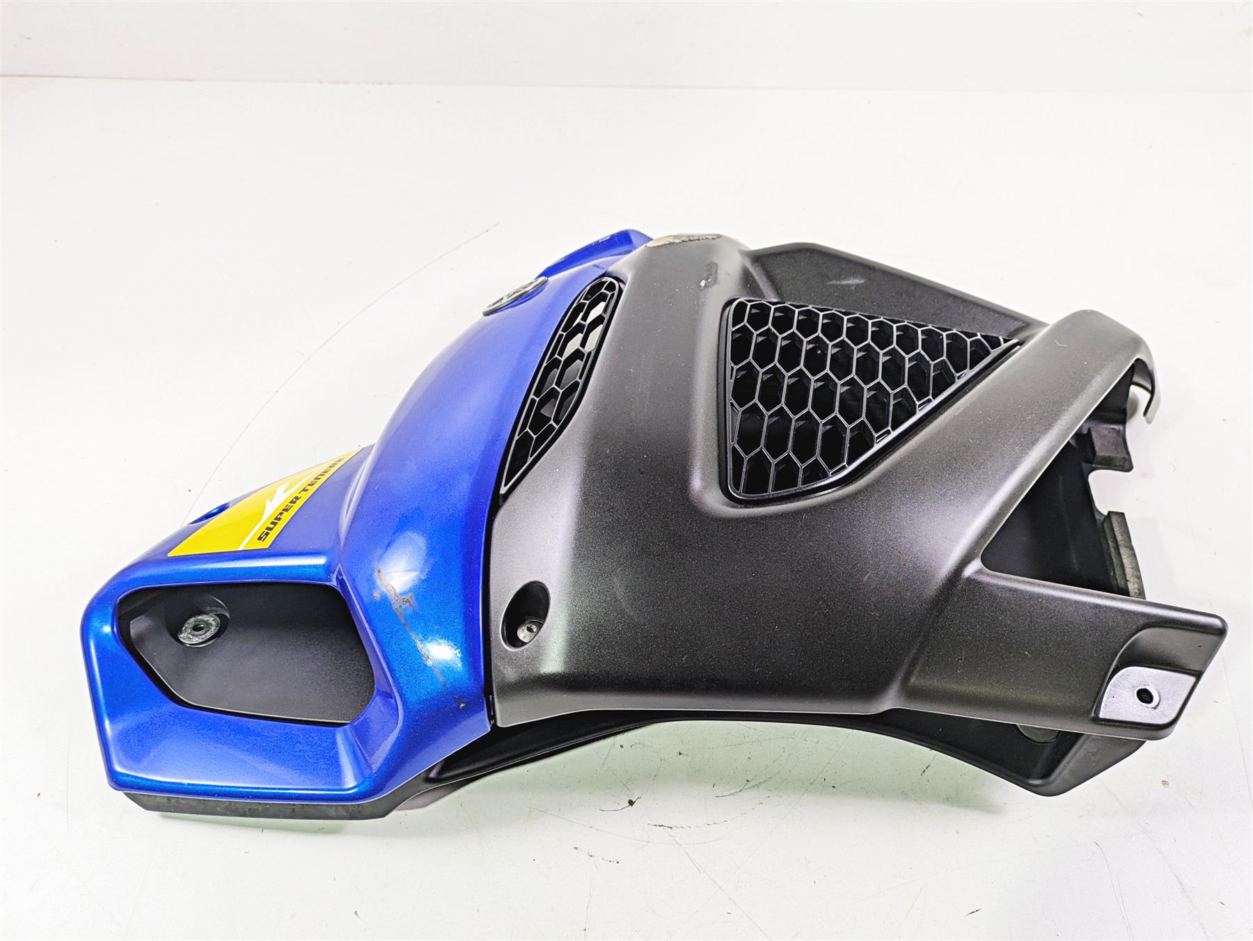 2012 Yamaha XT1200 Super Tenere Left Upper Tank Fairing Set 23P-2842M-00 {{ shop.shopifyCountryName }} - Mototech271