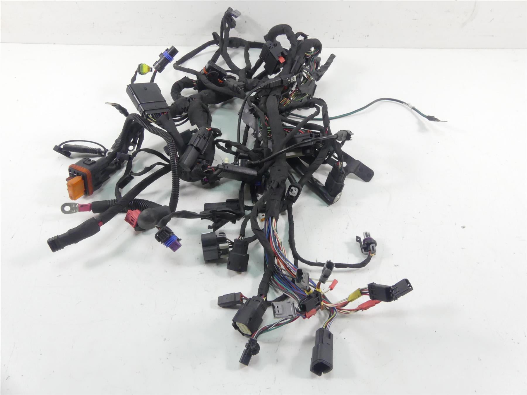 2021 Harley Softail FLSB Sport Glide Main Wiring Harness Loom - No Cuts 69202197 {{ shop.shopifyCountryName }} - Mototech271