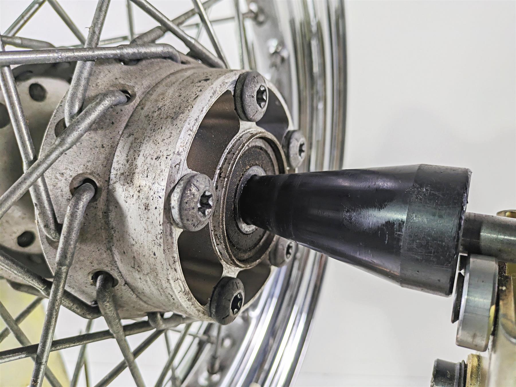 2003 Harley FLSTC Softail Heritage 100th Rear Wheel Rim 15x3 -READ 40700-05A {{ shop.shopifyCountryName }} - Mototech271