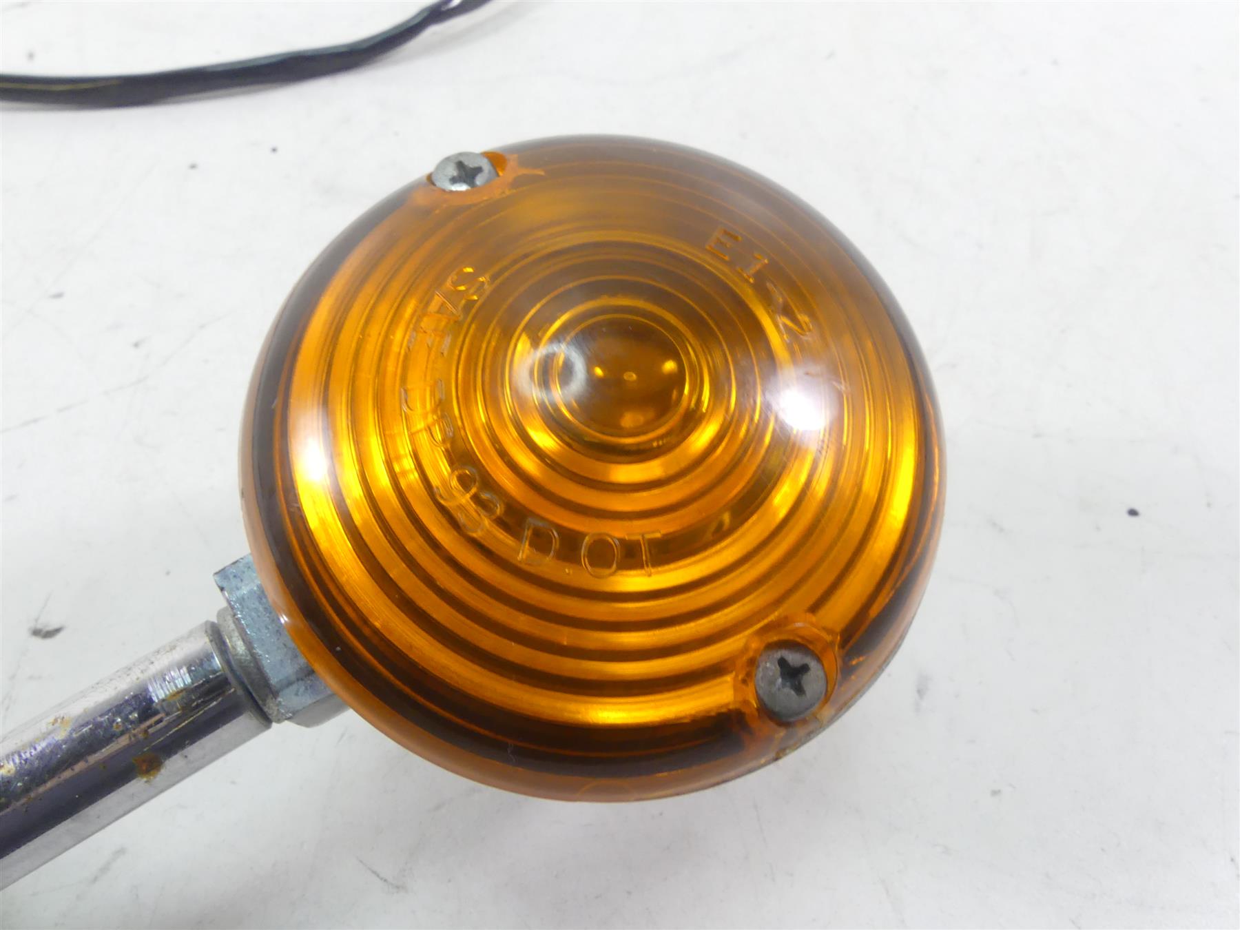 2000 Harley Dyna FXR4 CVO Super Glide Rear Right Blinker Turn Signal 68499-95 {{ shop.shopifyCountryName }} - Mototech271
