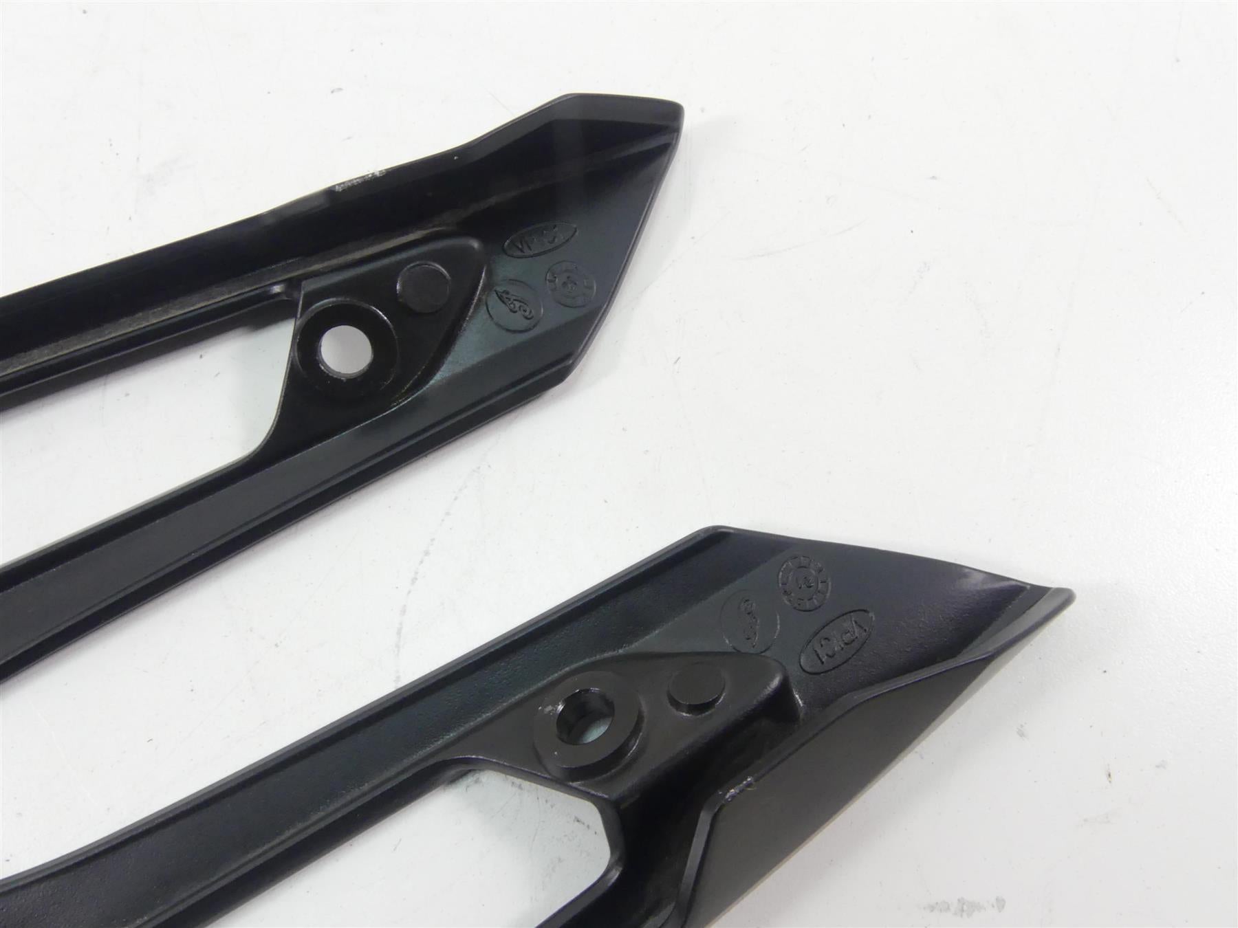 2022 Indian FTR1200 S Rear Passenger Grab Rail Handle Set 5142162 5142163 {{ shop.shopifyCountryName }} - Mototech271