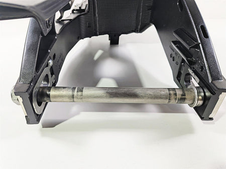 2024 Suzuki GSXR600 Nice Rear Swing Arm Swingarm & Fender 61000-14J01-YAP {{ shop.shopifyCountryName }} - Mototech271
