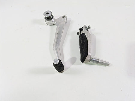 2023 Suzuki GSX1300 RR Hayabusa Left Front Footpeg & Shifter - Read 43521-10L00 {{ shop.shopifyCountryName }} - Mototech271