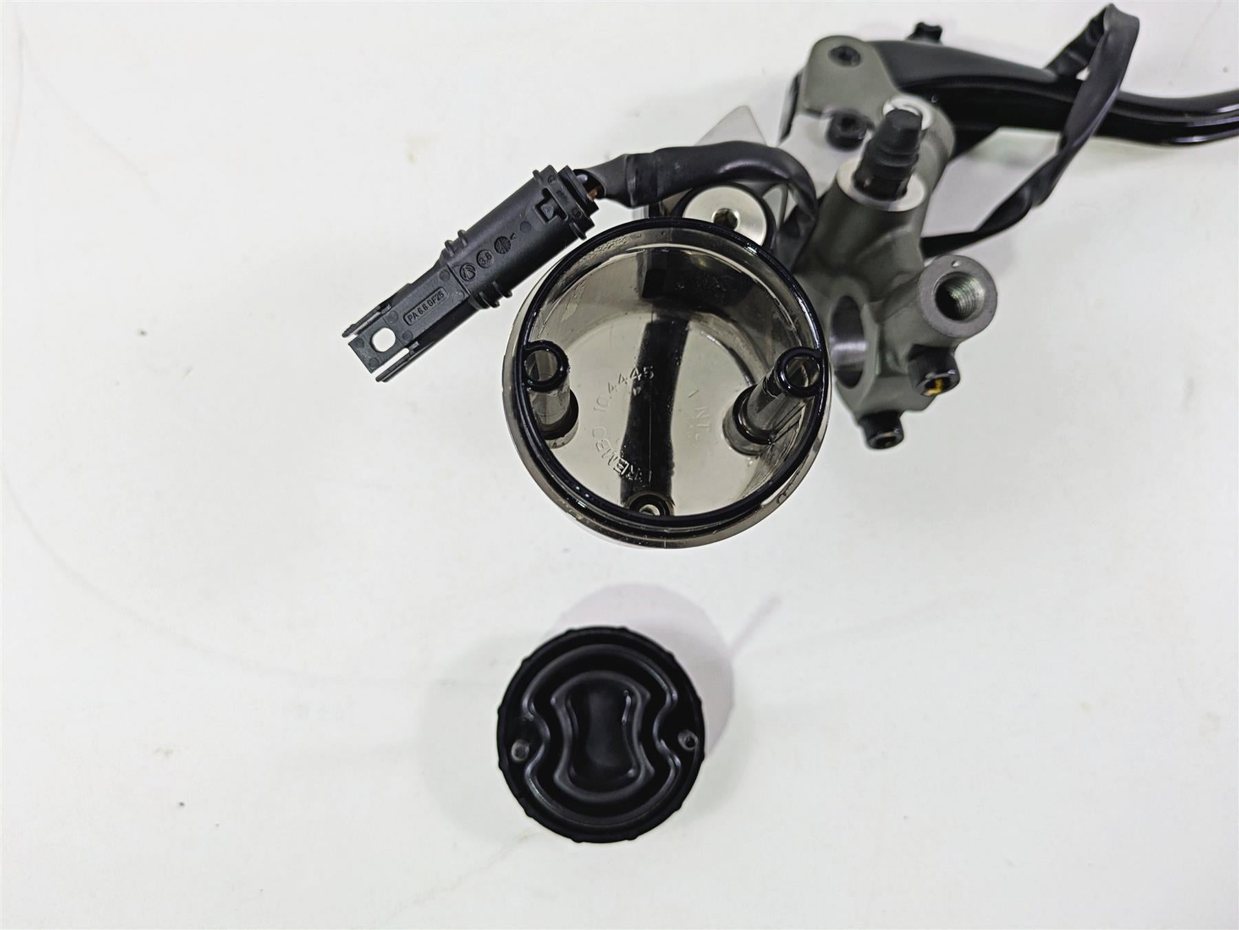 2022 Ducati Hypermotard 950 Brembo Front Radial Brake Master Cylinder 62441121A {{ shop.shopifyCountryName }} - Mototech271