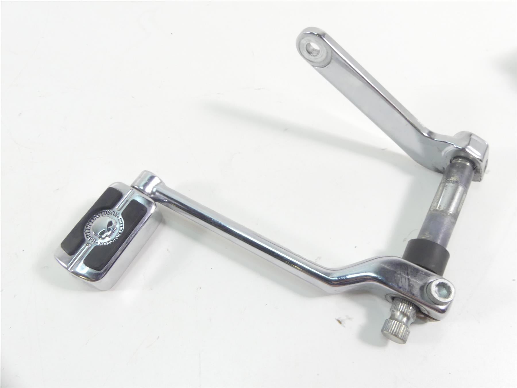 2010 Harley Touring FLHX Street Glide Willie G Skull Front Chrome Floor Boards {{ shop.shopifyCountryName }} - Mototech271