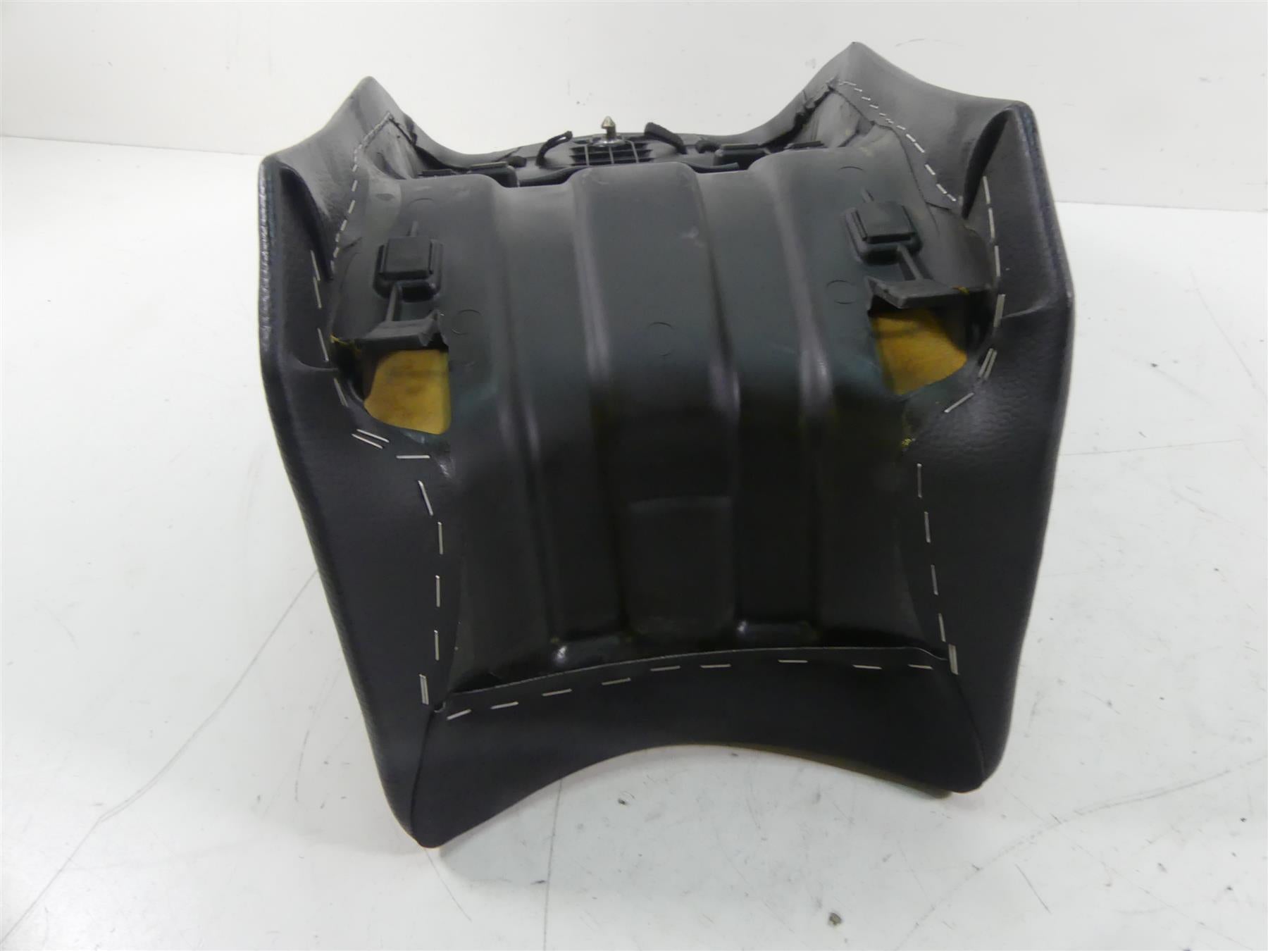 2015 Ducati Diavel Carbon Red Dual Driver Rider Saddle Seat - No Tears 59521991A {{ shop.shopifyCountryName }} - Mototech271