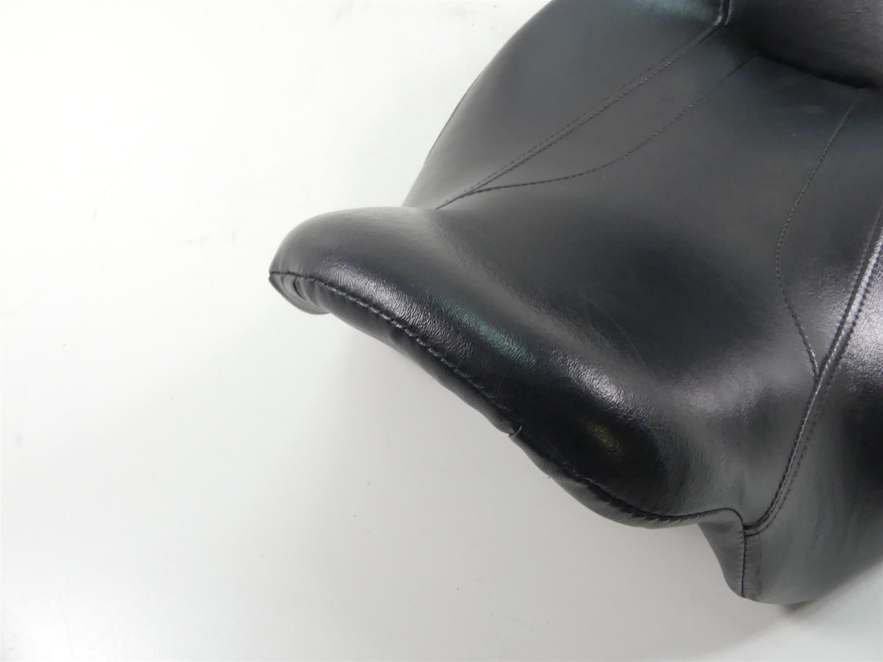 2013 Harley Touring FLTRX Road Glide Dual Driver Seat Saddle - No Tears 52000142 {{ shop.shopifyCountryName }} - Mototech271