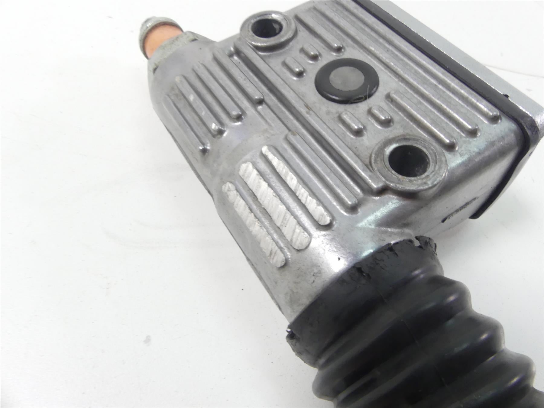 2001 Harley Davidson XL1200 Sportster Rear Brake Master Cylinder 42456-87 {{ shop.shopifyCountryName }} - Mototech271