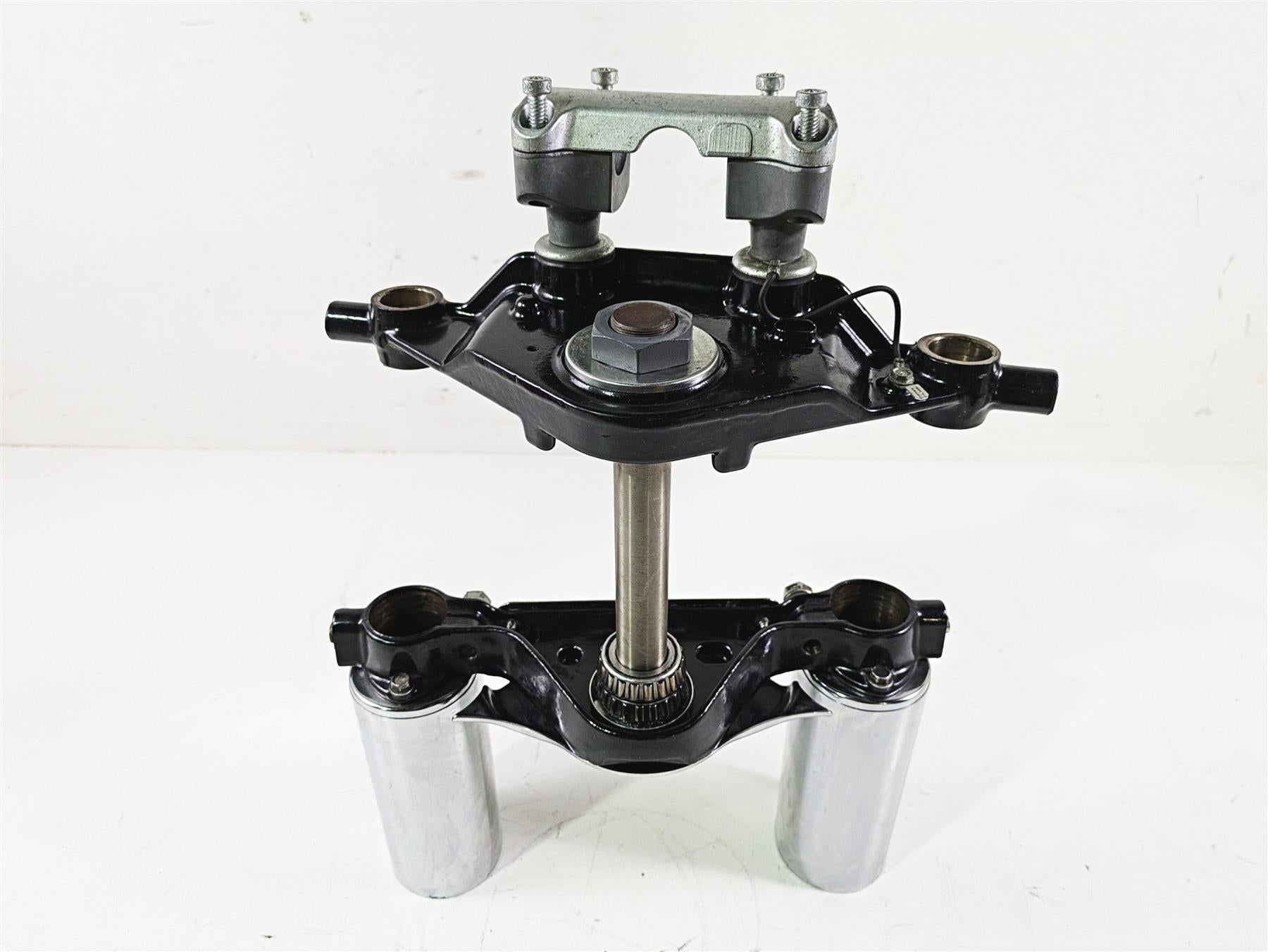 2011 Harley Touring FLHTCUSE CVO E-Glide Lower Upper Triple Tree Set 45446-09 | Mototech271