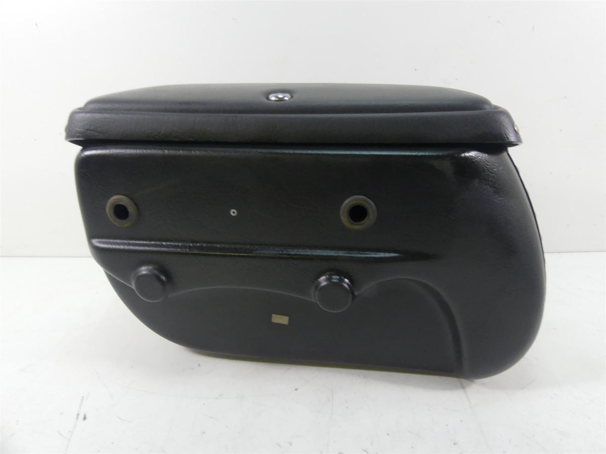 2002 Yamaha XVS1100 V-Star Right Leatherlyke Saddlebag - Read ACC625 {{ shop.shopifyCountryName }} - Mototech271