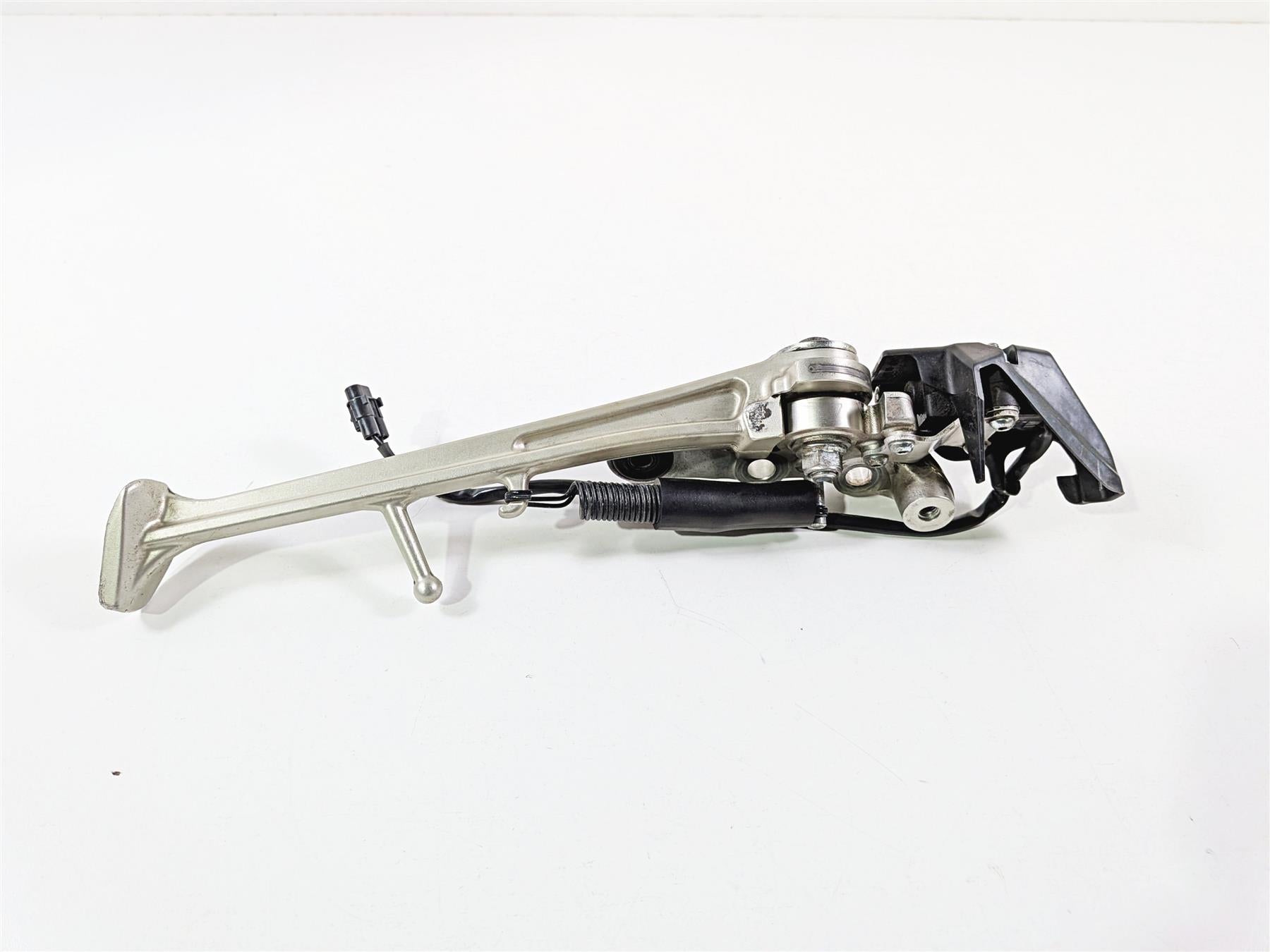 2016 Yamaha YZF R1 RN32 Side Kickstand Kick Stand & Safety Switch 2CR-27311-00 {{ shop.shopifyCountryName }} - Mototech271
