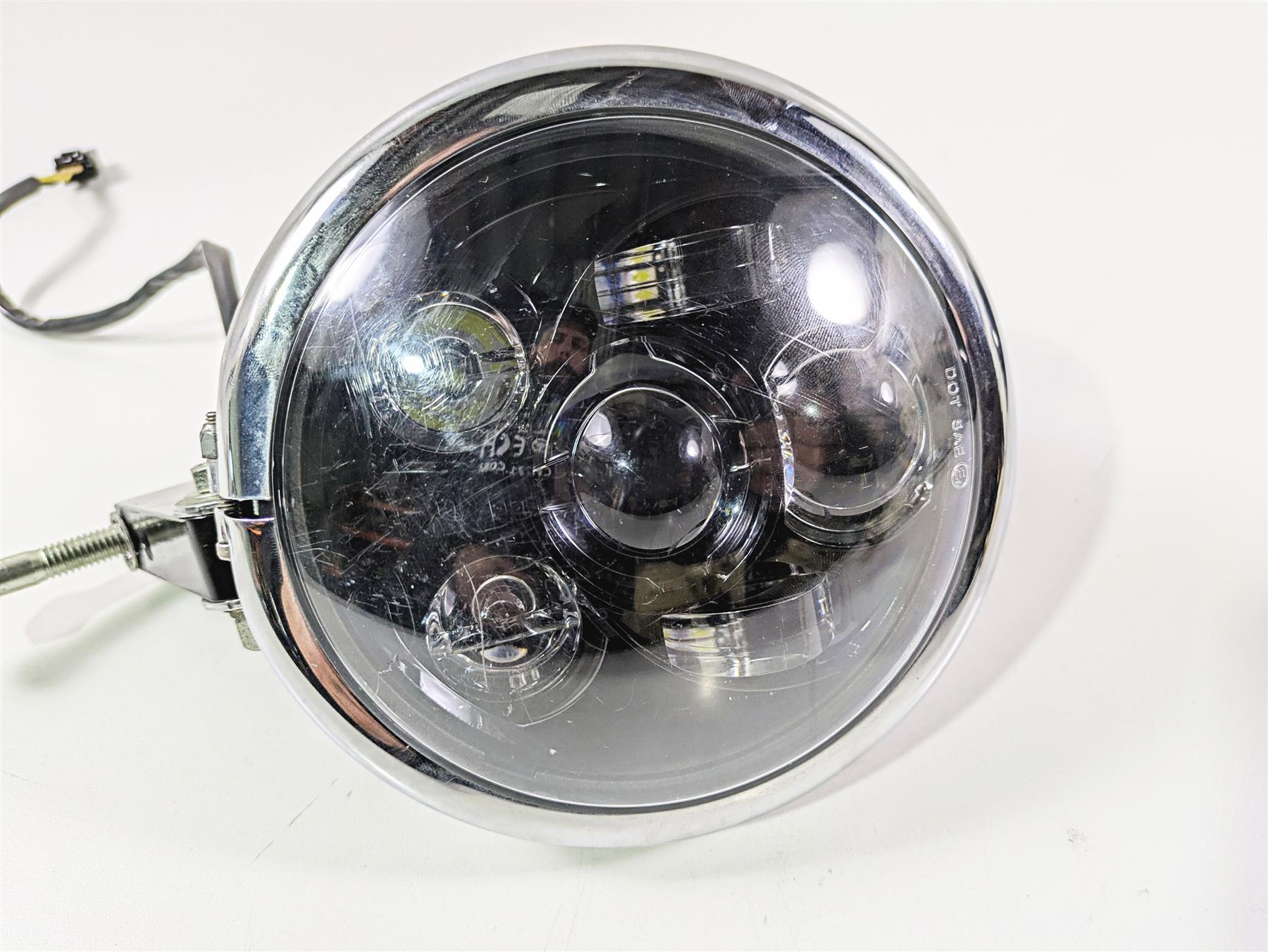 2011 Harley FXDC Dyna Super Glide Headlight Head Light Lamp Lens 69356-06A {{ shop.shopifyCountryName }} - Mototech271