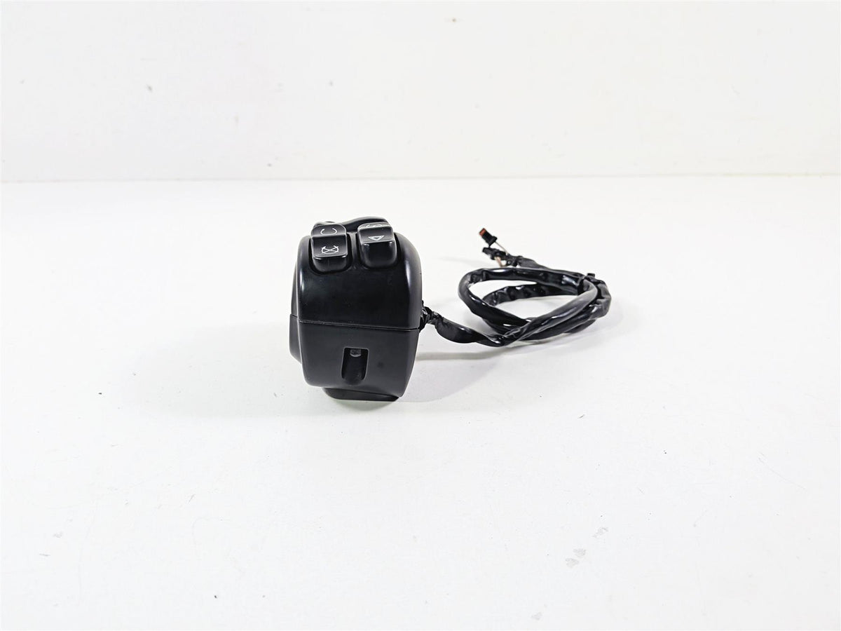 2020 Harley Touring FLTRK Road Glide Right Hand Control Switch Boom Gts 71500501 {{ shop.shopifyCountryName }} - Mototech271