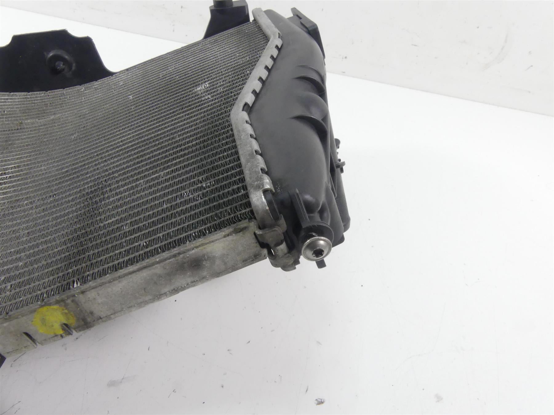 2012 BMW S1000RR K46 Radiator Cooler Fans Reservoir Set - Read 8526765 {{ shop.shopifyCountryName }} - Mototech271