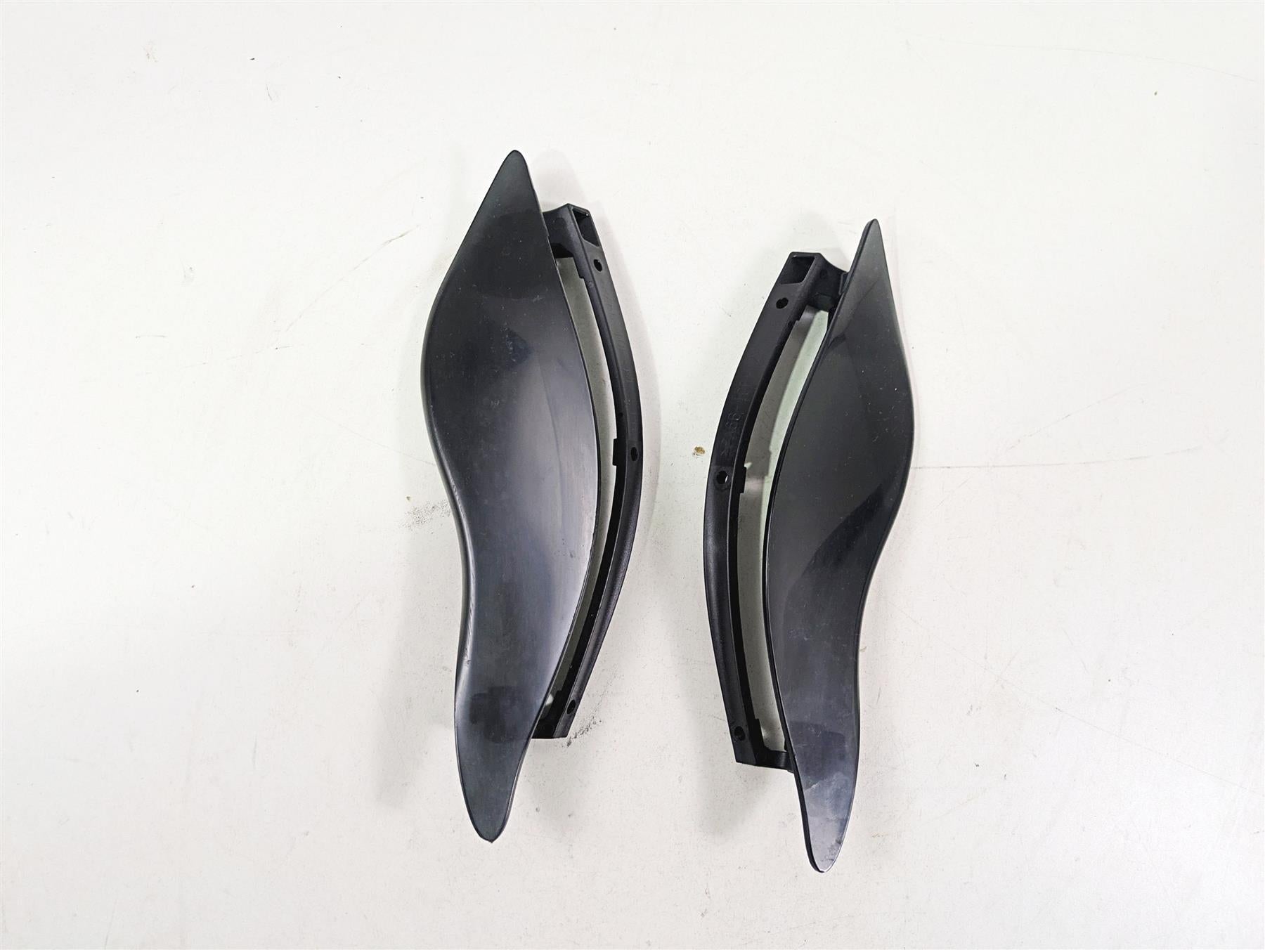 2015 Harley Touring FLHTKL Electra Glide Left Right Wind Deflector Set 57200012 {{ shop.shopifyCountryName }} - Mototech271