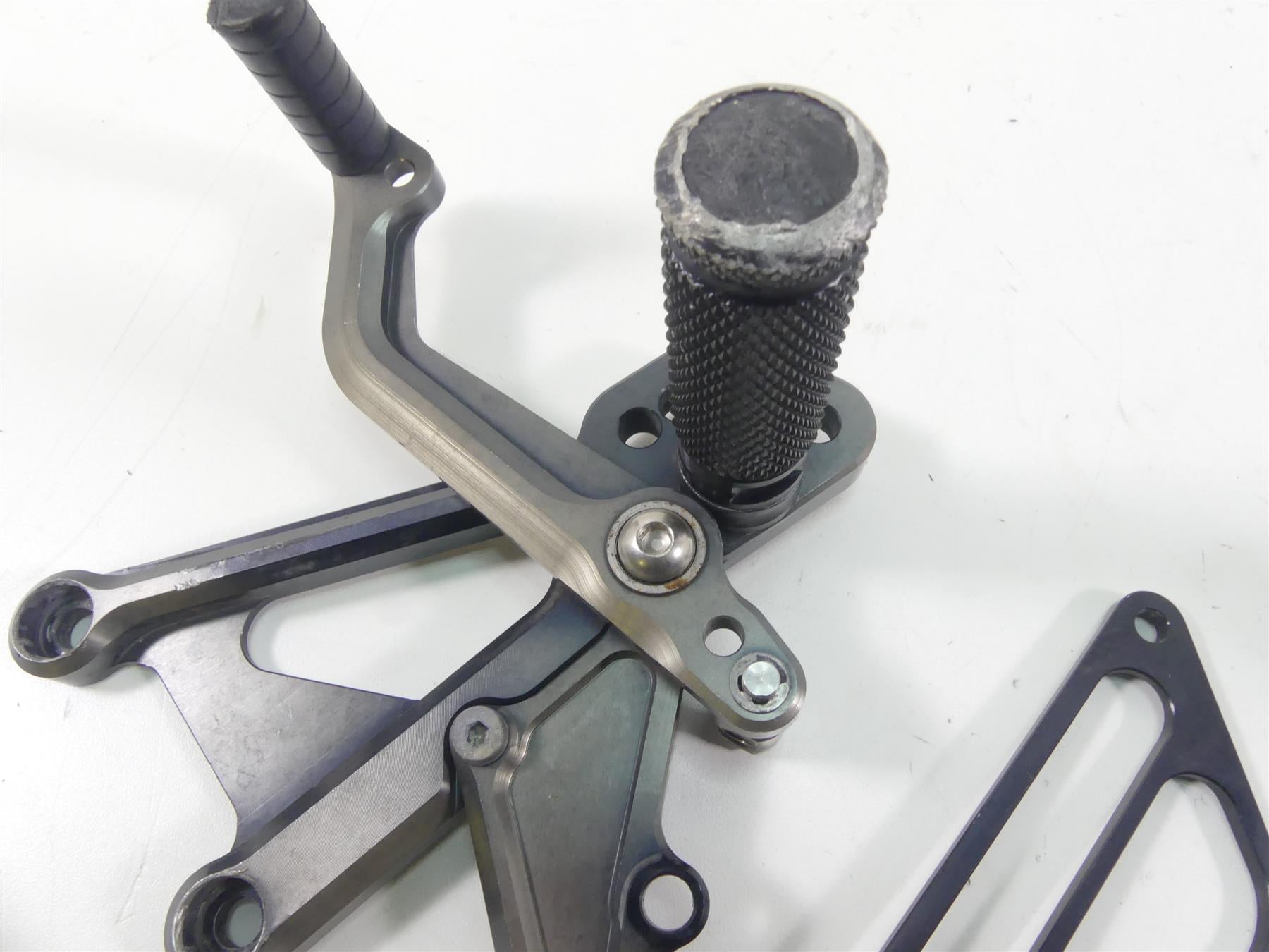 2006 Triumph Daytona 675 Aftermarket Rearsets Footpeg Foot Peg Shifter Set {{ shop.shopifyCountryName }} - Mototech271