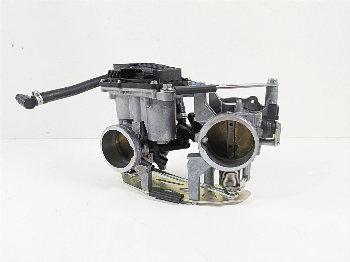 2017 KTM 1290 Super Duke GT Throttle Body Fuel Injectors Keihin 61341001000 {{ shop.shopifyCountryName }} - Mototech271