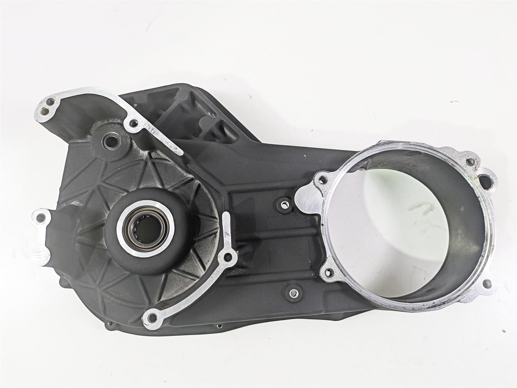 1999 Harley Touring FLHTCUI E-Glide Inner Primary Drive Clutch Cover 60677-94 {{ shop.shopifyCountryName }} - Mototech271