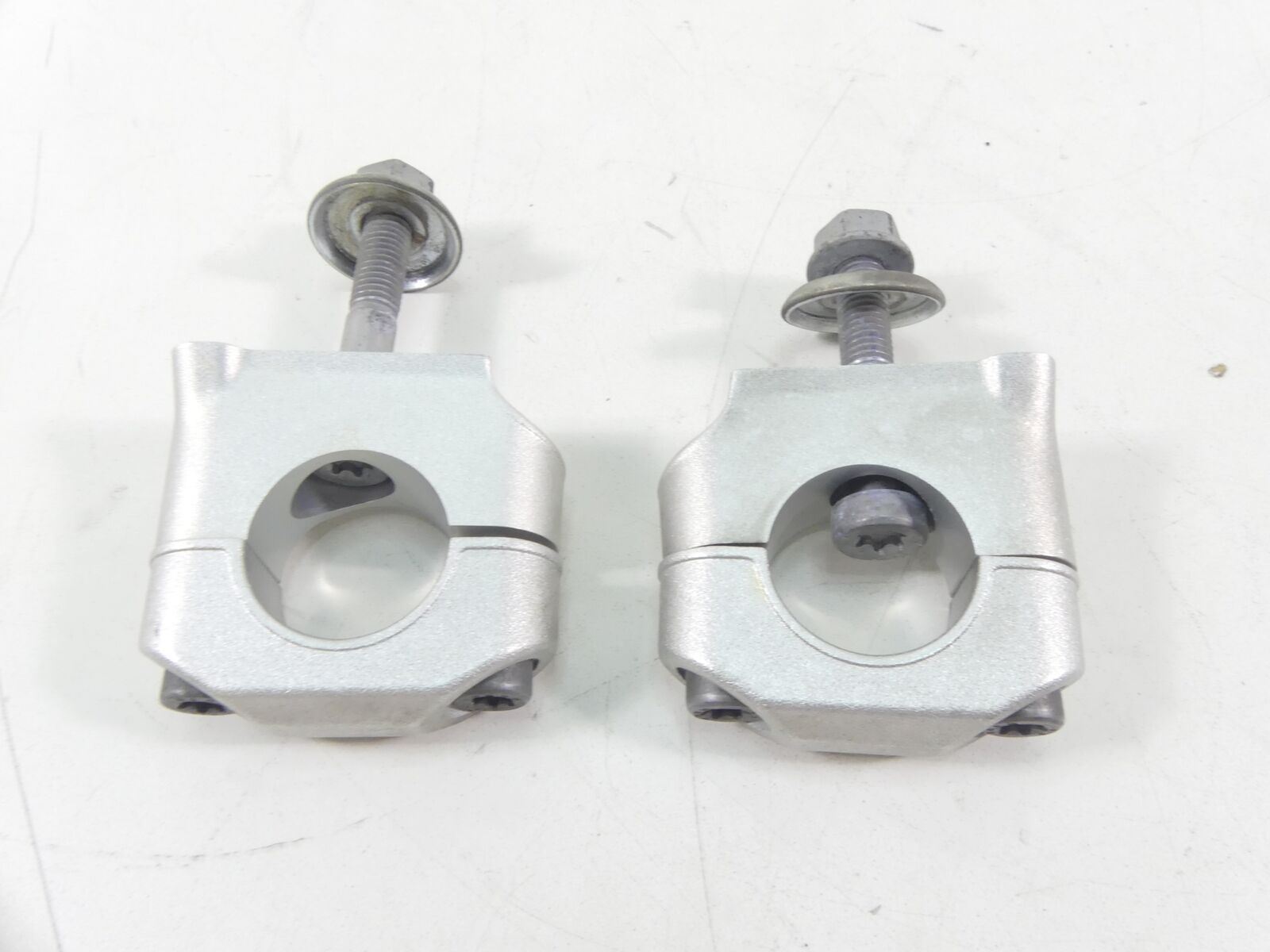 2018 BMW S1000XR K49 Handlebar Handle Bar Riser Set 31428554471 31428554472 {{ shop.shopifyCountryName }} - Mototech271