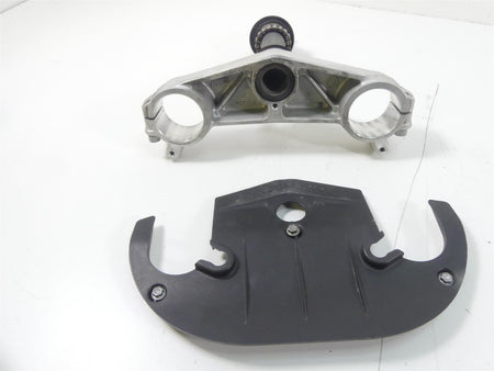 2004 Aprilia RSV 2 1000R Mille Lower Triple Tree AP8163122 {{ shop.shopifyCountryName }} - Mototech271