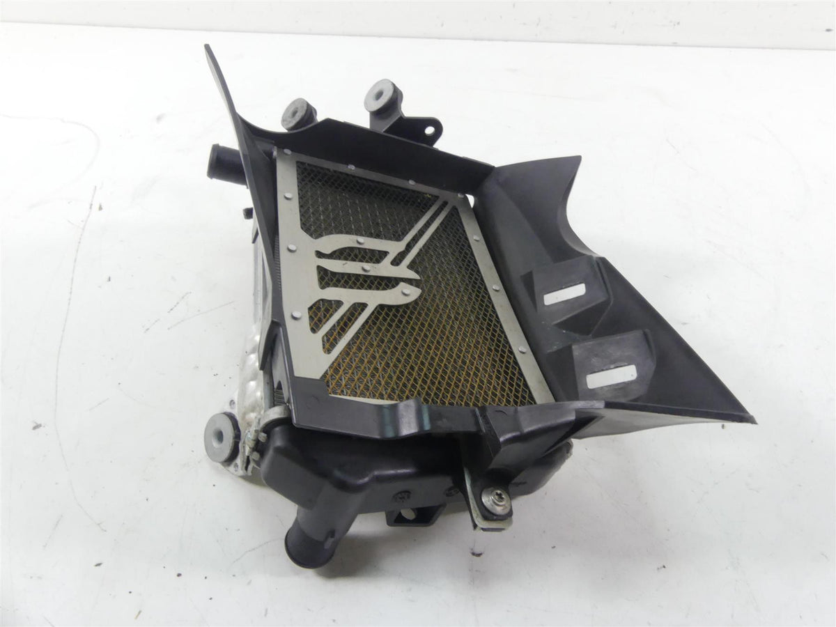 2017 BMW R1200GS GSW K50 Left Radiator Fan & Cover 17118546408 {{ shop.shopifyCountryName }} - Mototech271