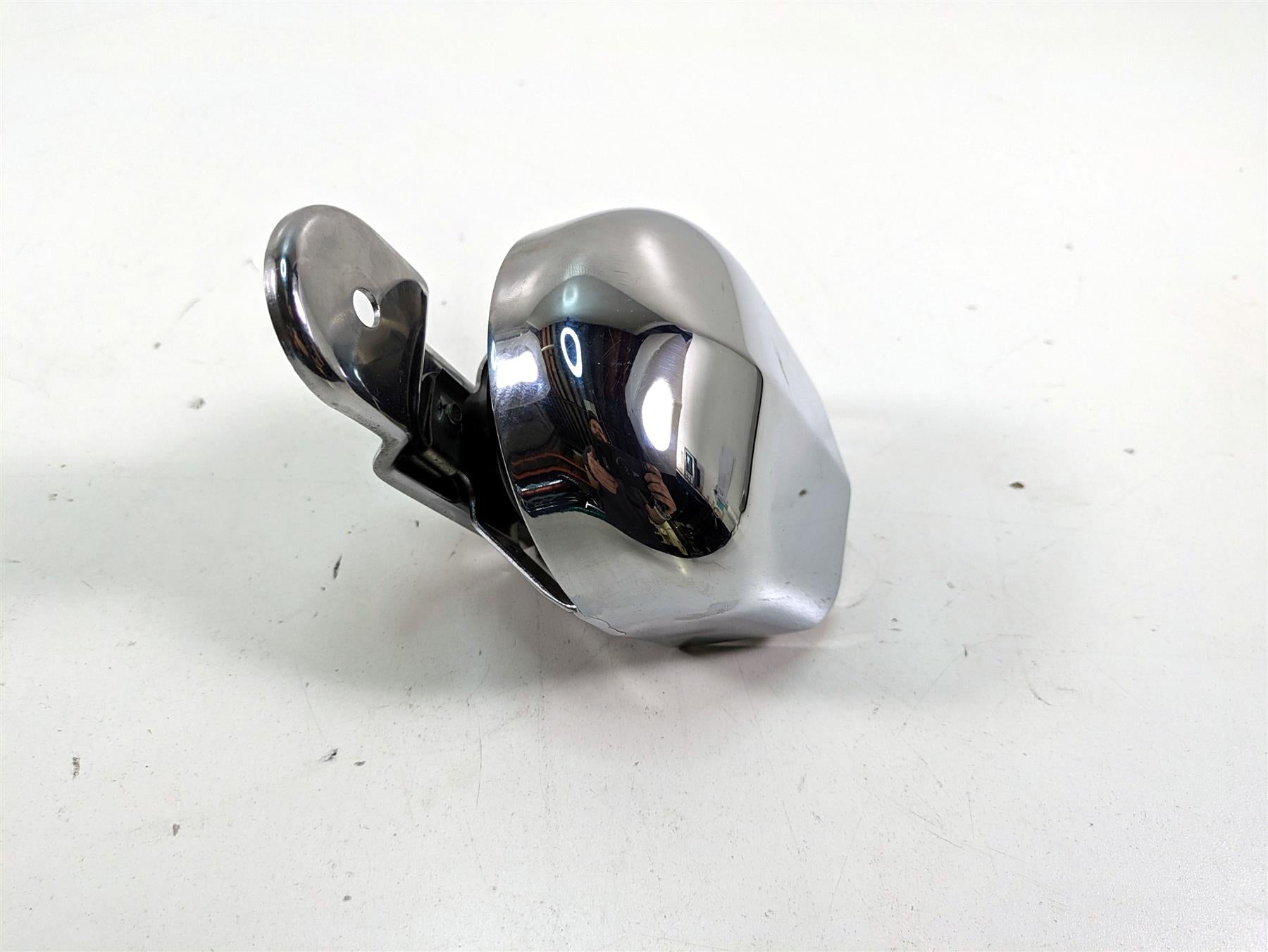 2006 Harley Touring FLHTCUI Electra Glide Horn & Chrome Cover 61300478A {{ shop.shopifyCountryName }} - Mototech271