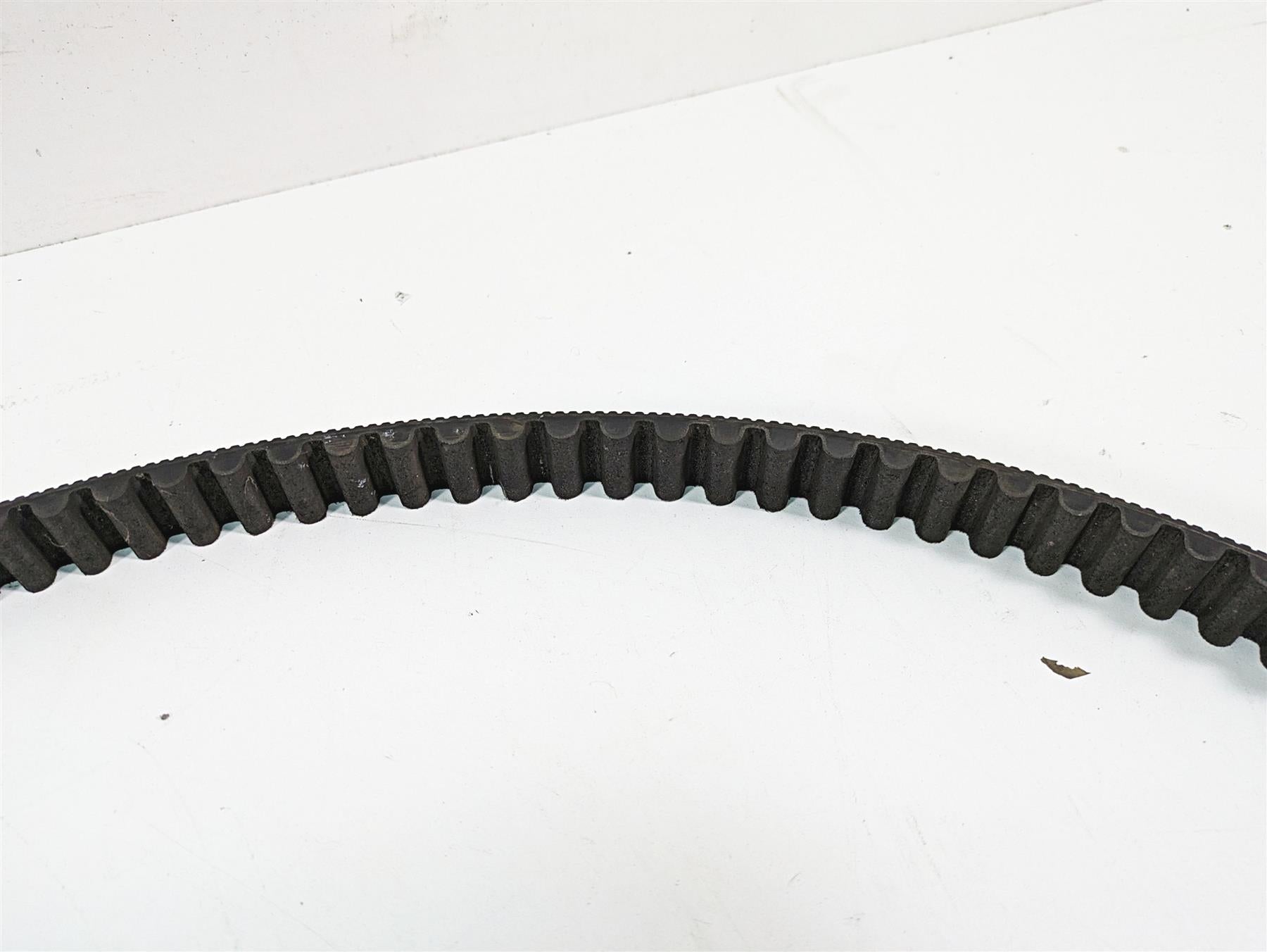 2009 Harley FXCWC Softail Rocker C Main Drive Belt 133T 1" 40058-07 {{ shop.shopifyCountryName }} - Mototech271