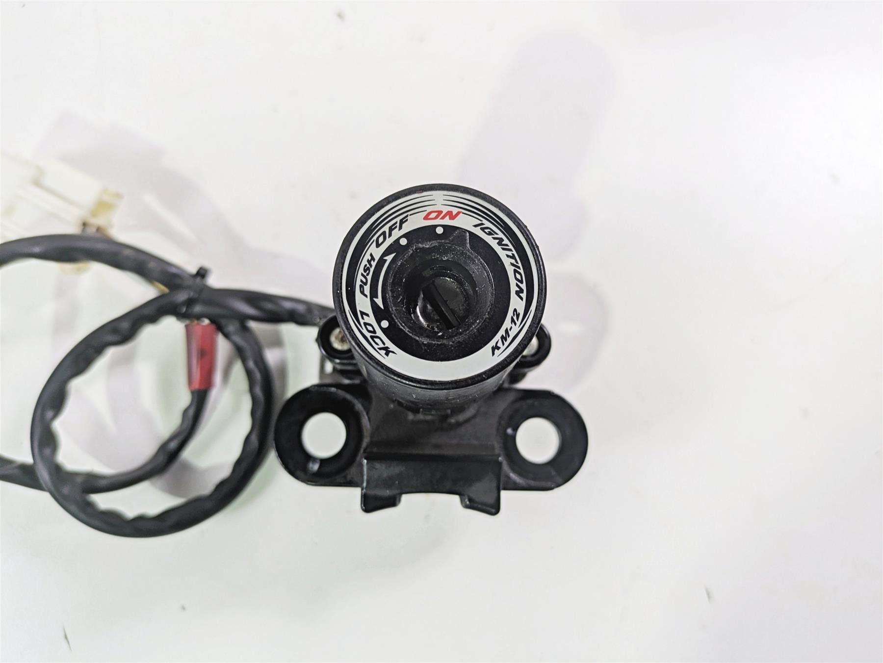 2023 Kawasaki ZX1400 ZX14R Ninja Ignition Switch Key Lock 27048-5013 27005-0568 {{ shop.shopifyCountryName }} - Mototech271
