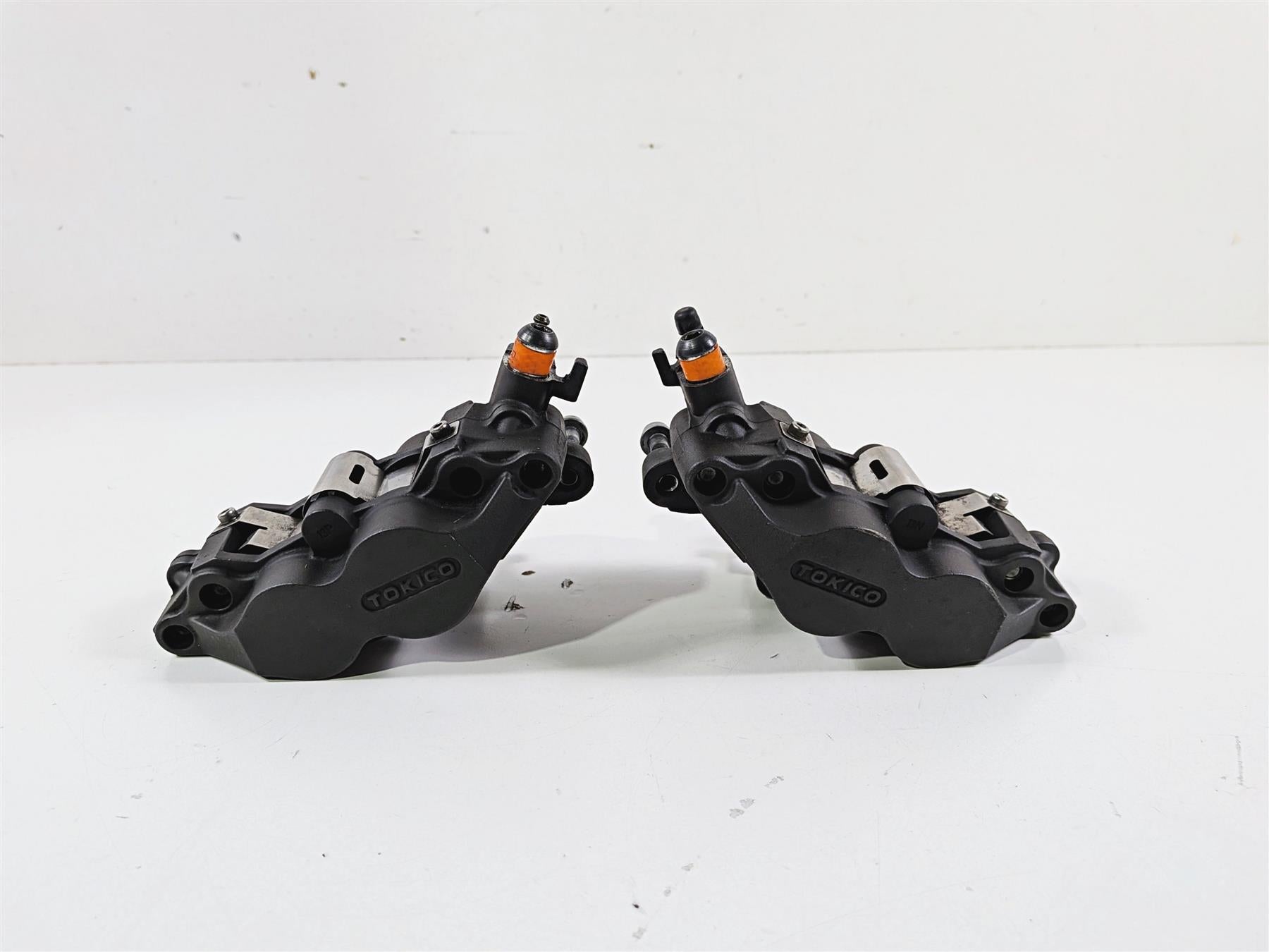 2002 BMW K1200LT 89V3 Integral ABS Front Brake Caliper Set Tokico 34117722525 {{ shop.shopifyCountryName }} - Mototech271