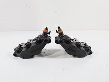 Load image into Gallery viewer, 2002 BMW K1200LT 89V3 Integral ABS Front Brake Caliper Set Tokico 34117722525
