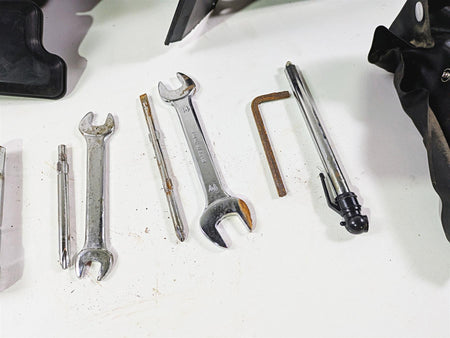2008 Kawasaki VN1600 Vulcan Nomad Tool Kit & Plastic Carrier Set 32098-1137 {{ shop.shopifyCountryName }} - Mototech271