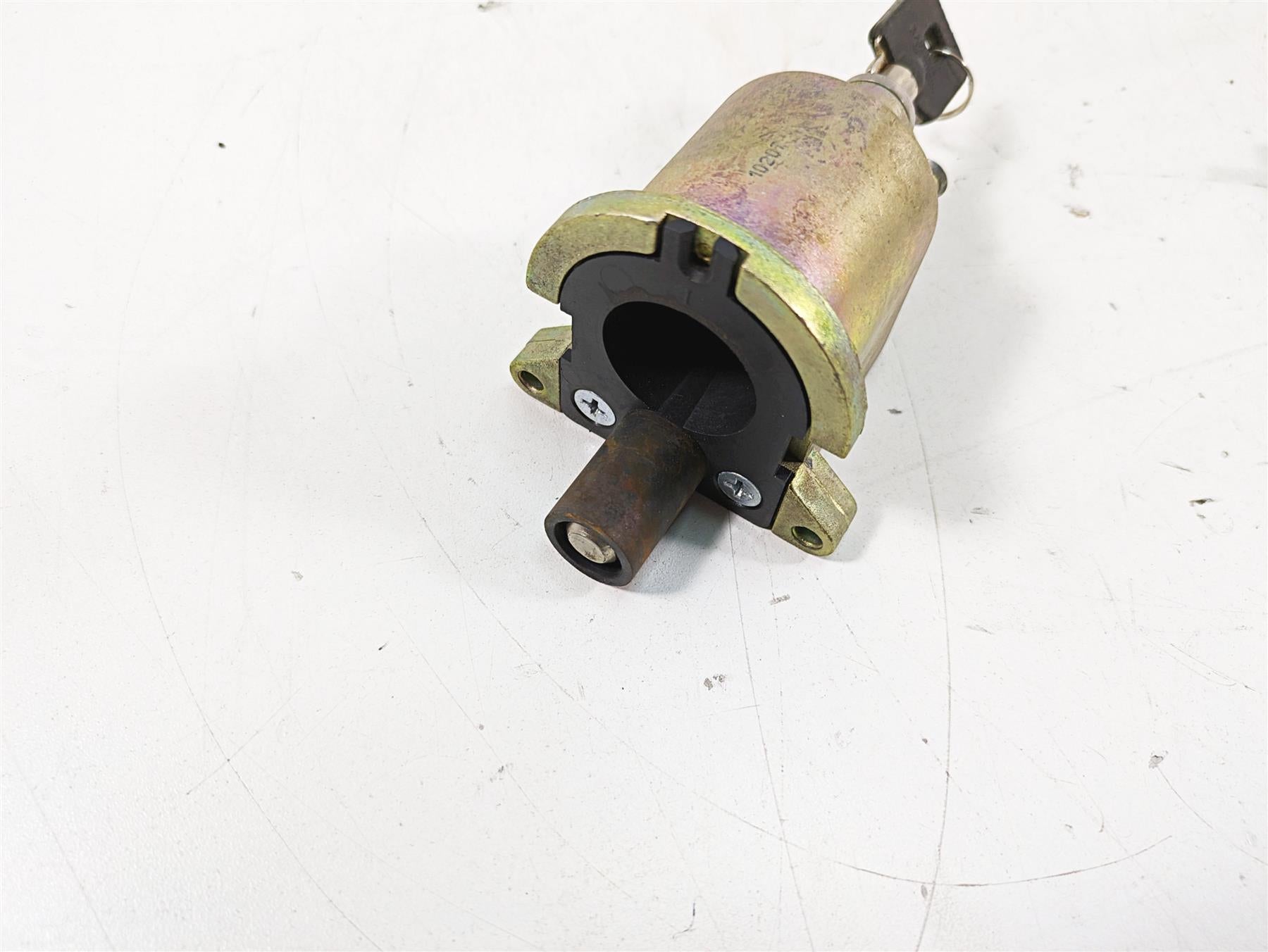 2011 Harley Touring FLHR Road King Ignition Switch Key Steering Lock 71313-96A {{ shop.shopifyCountryName }} - Mototech271