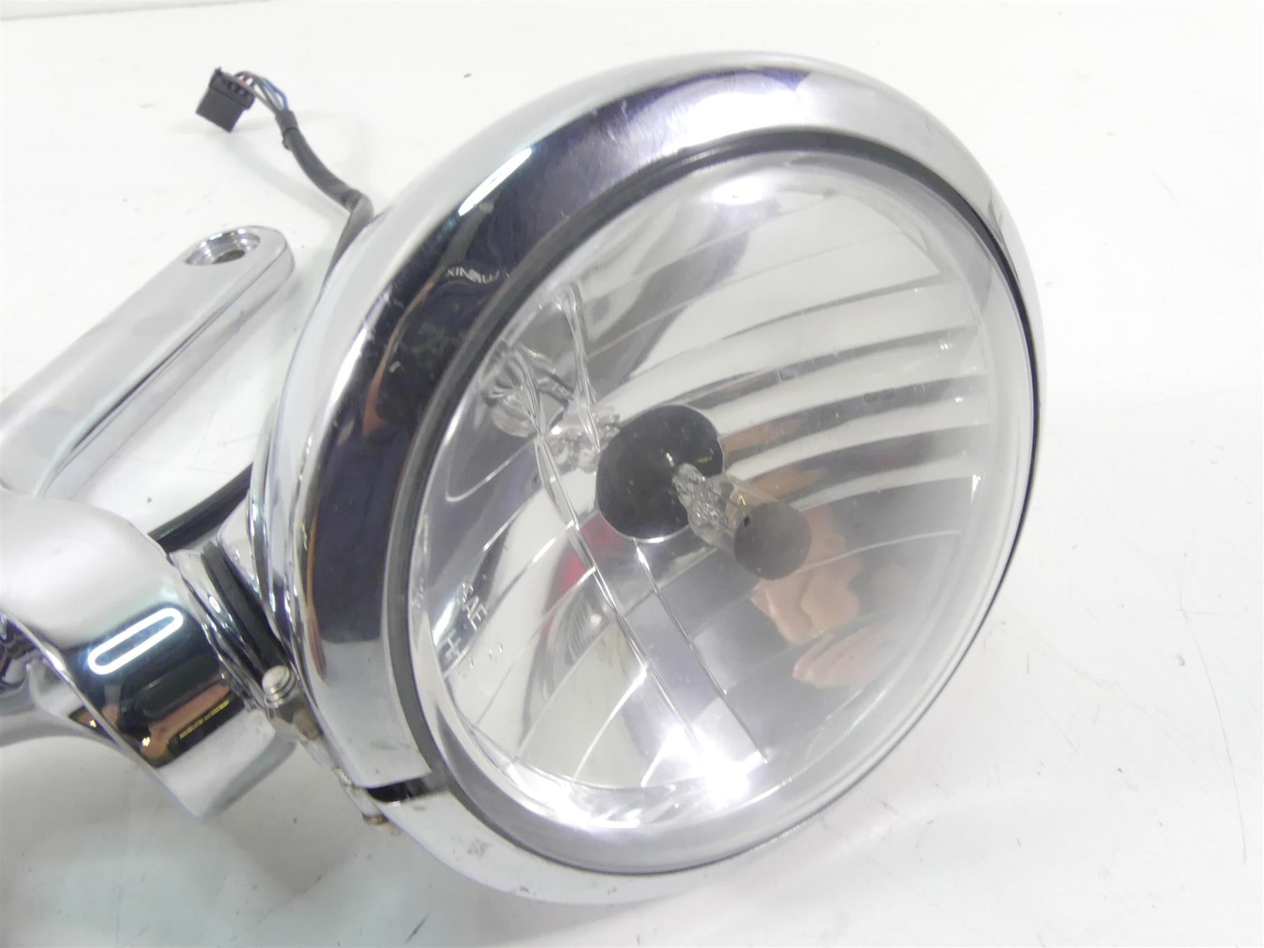 2007 Harley FLHTCU SE2 CVO Electra Glide Front Spot Light Blinker Set 69548-06 {{ shop.shopifyCountryName }} - Mototech271