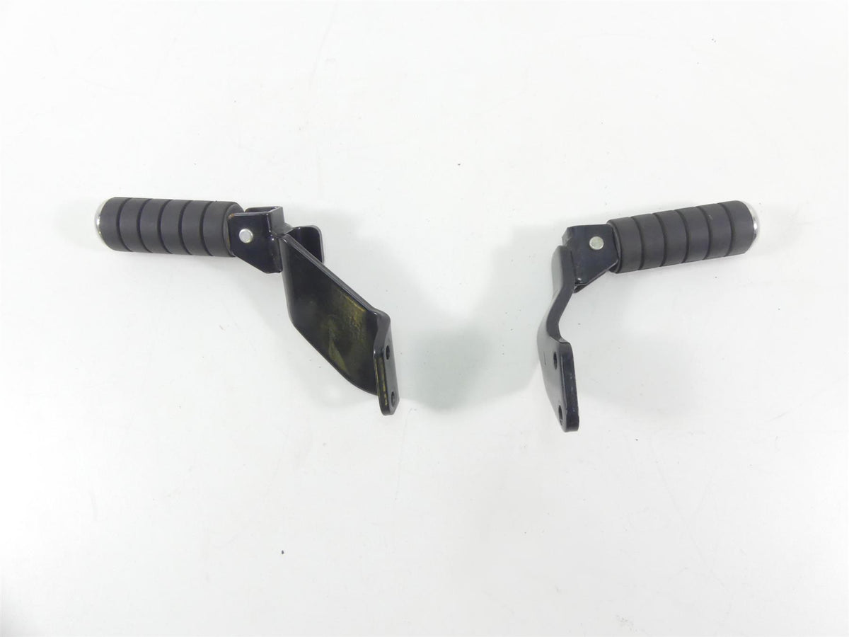 2007 Honda VTX1800 T1 Rear Passenger Footpeg Set 50680-MCV-000 50685-MCV-000 {{ shop.shopifyCountryName }} - Mototech271