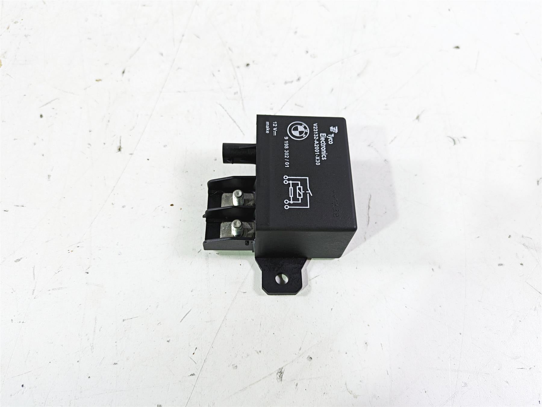 2014 BMW R1200 RT RTW K52 Engine Starter Relays 61368354778 {{ shop.shopifyCountryName }} - Mototech271