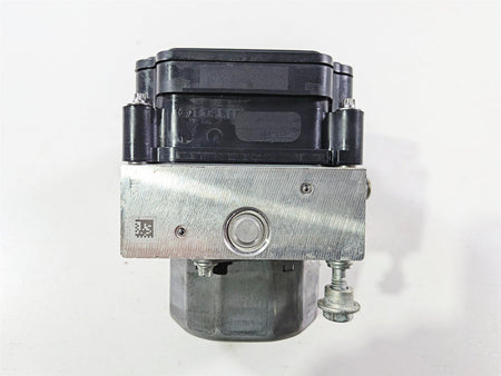 2016 Yamaha YZF R1 RN32 Abs Brake Pump Module Unit 2CR-85930-09-00 {{ shop.shopifyCountryName }} - Mototech271