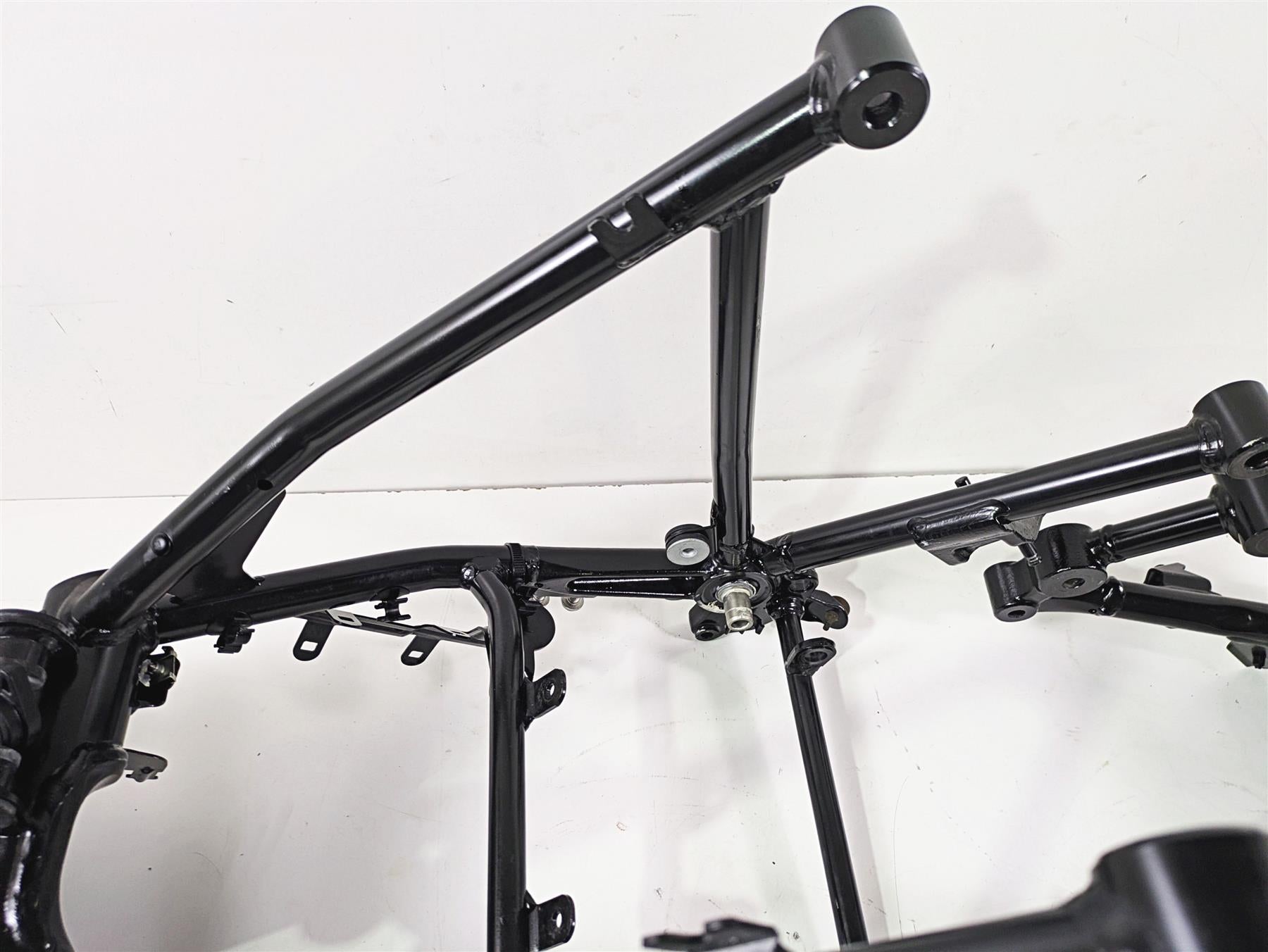 2015 BMW R nineT K21 Front And Rear Chassis Frame Set With Salvage Texas Title 46518536133 {{ shop.shopifyCountryName }} - Mototech271