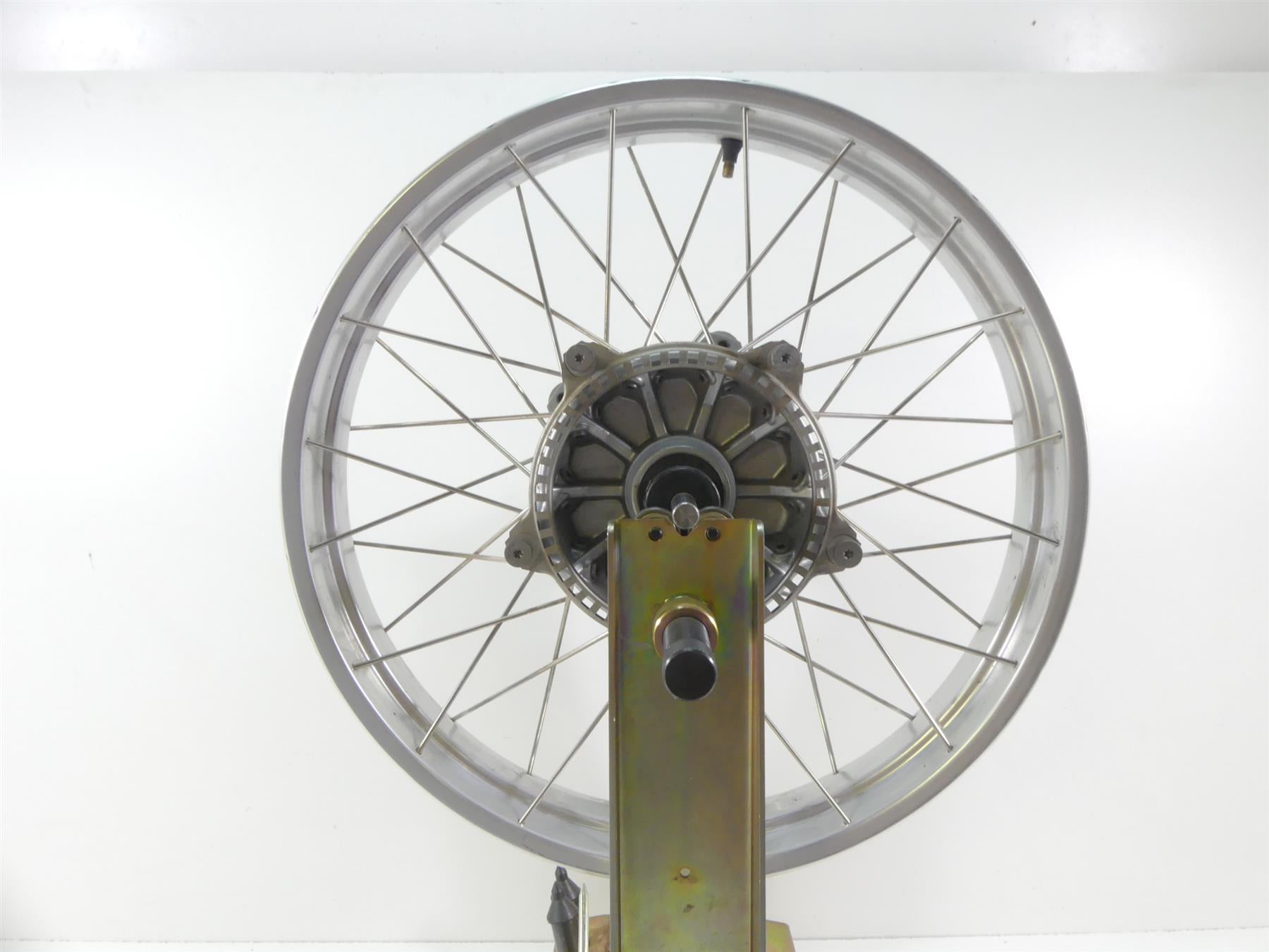 2009 BMW R1200GS K25 Straight Front Behr Spoke Wheel Rim 19x2.5 36317701491 {{ shop.shopifyCountryName }} - Mototech271