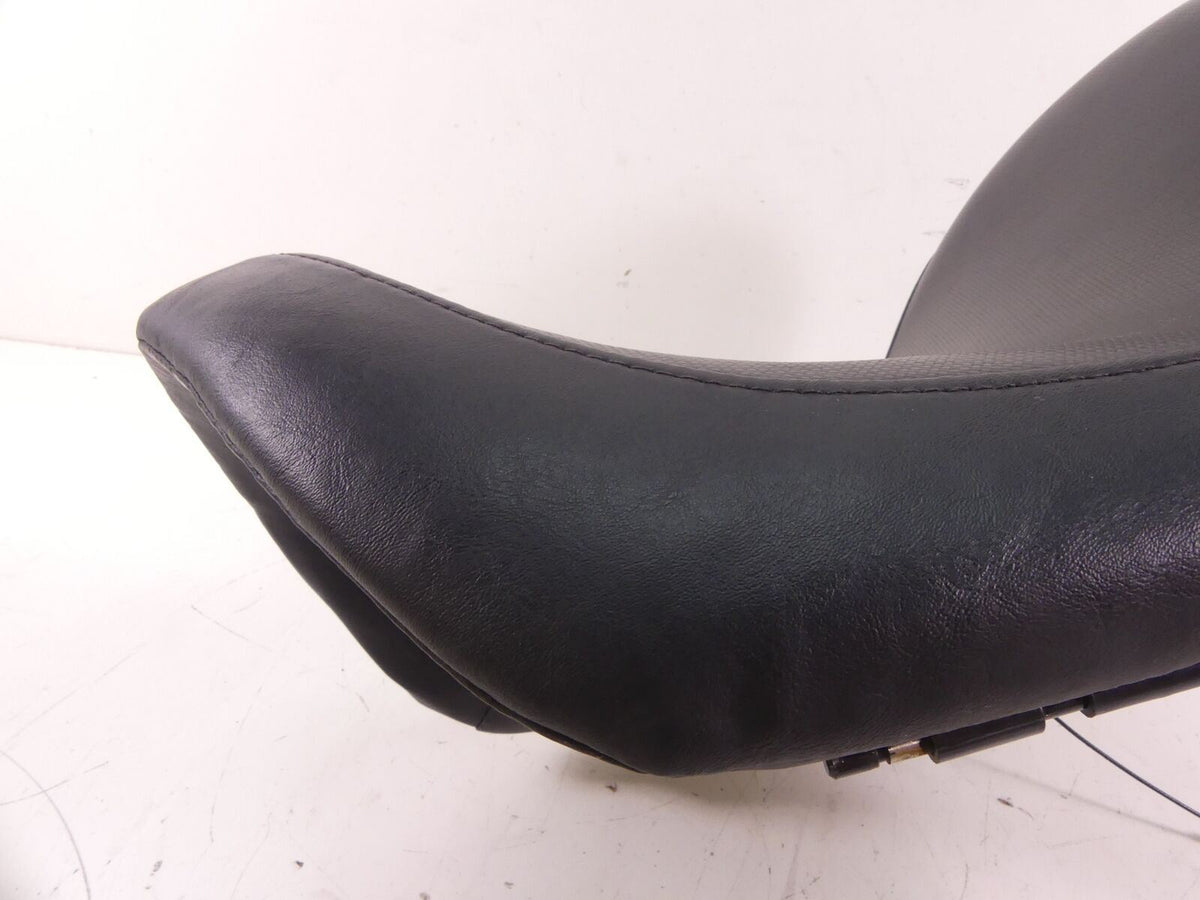 2009 Harley VRSCAW V-Rod Front Rider Driver Saddle Seat - Nice 52383-07 {{ shop.shopifyCountryName }} - Mototech271