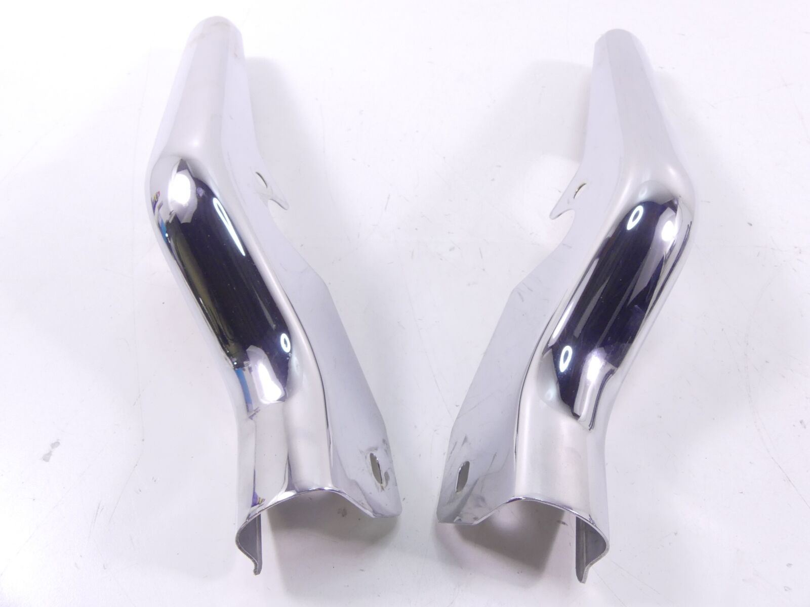 2000 Harley Touring FLHTCI Electra Glide Rear Frame Chrome Struts 47502-97 {{ shop.shopifyCountryName }} - Mototech271