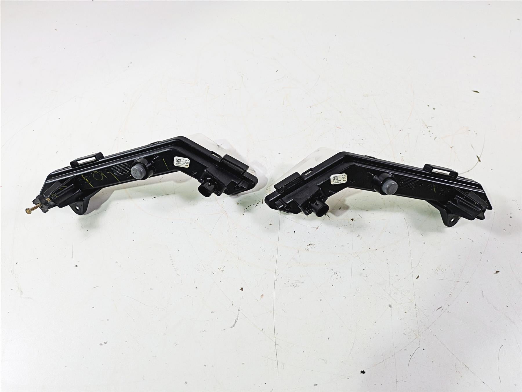 2022 Can-Am Defender XMR HD10 Marker Auxiliary Led Light Set 710006374 {{ shop.shopifyCountryName }} - Mototech271