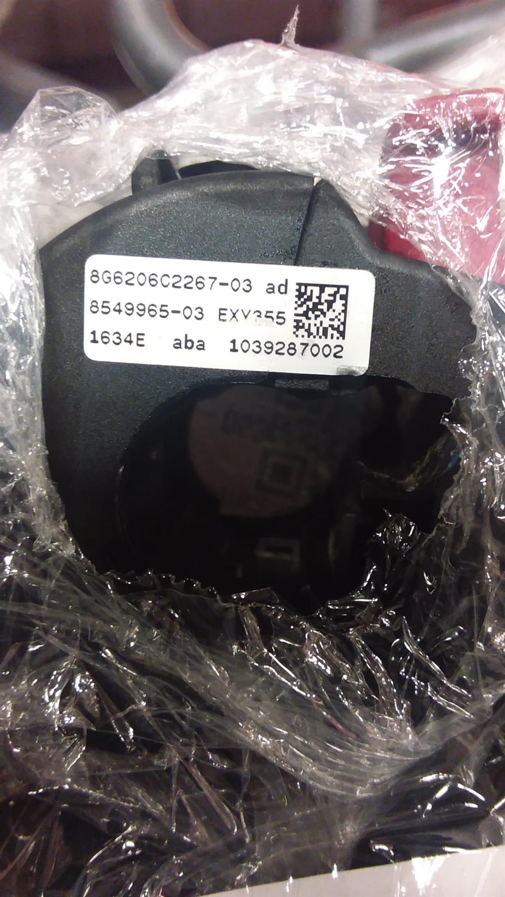 2017 BMW R1200GS GSW K50 Left Hand Esa Abs Cruise Control Switch 61318549965 {{ shop.shopifyCountryName }} - Mototech271