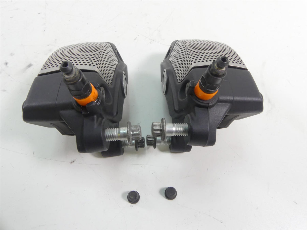 2014 Harley Touring FLHTK Electra Glide Front Brake Caliper Set 43027-08 {{ shop.shopifyCountryName }} - Mototech271
