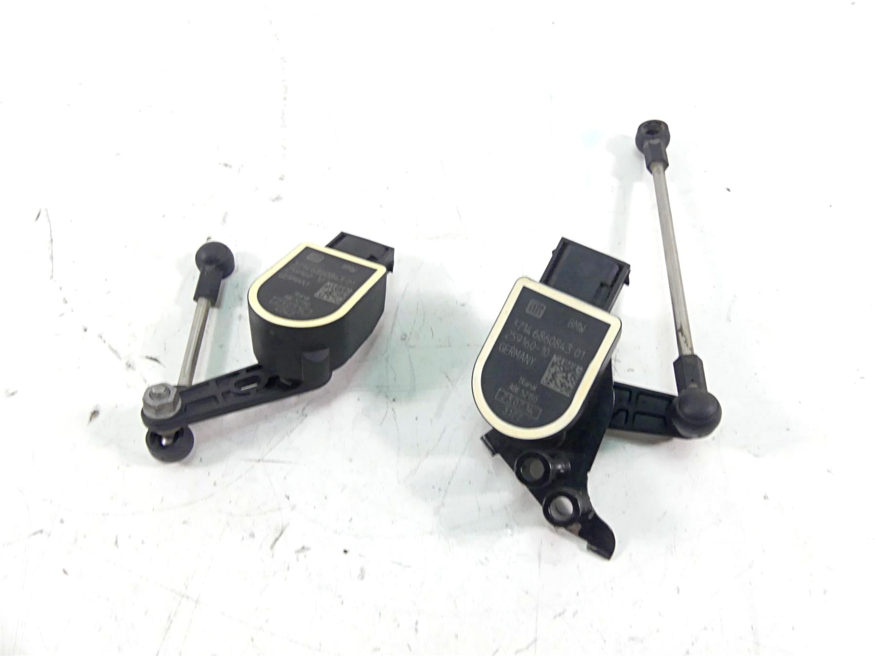 2015 BMW R1200GS GSW K50 Leveling Sensor Set 37146860843 37146870000 {{ shop.shopifyCountryName }} - Mototech271