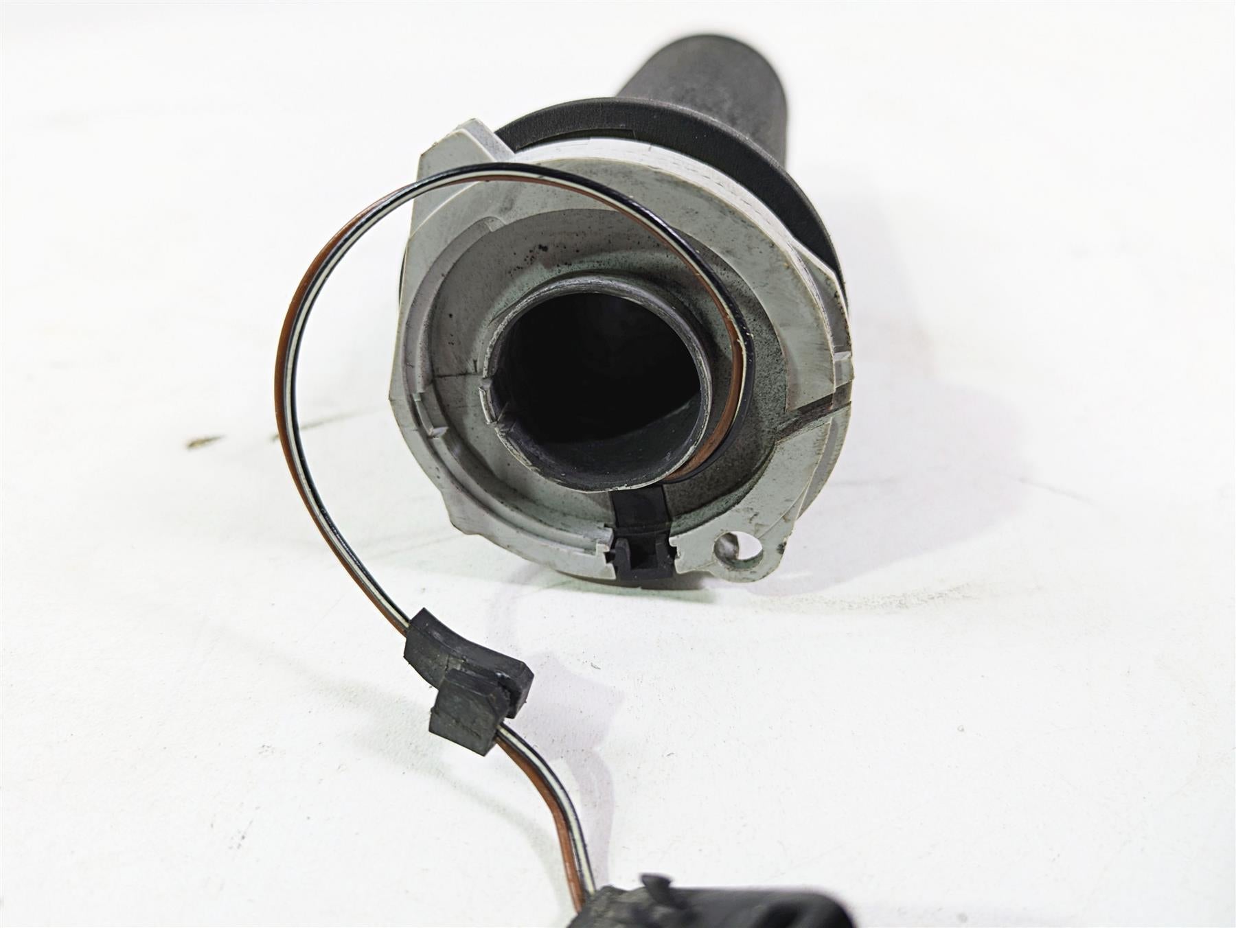 2009 BMW R1200GS K255 Adv Left Heated Hand Grip 61317727067 {{ shop.shopifyCountryName }} - Mototech271